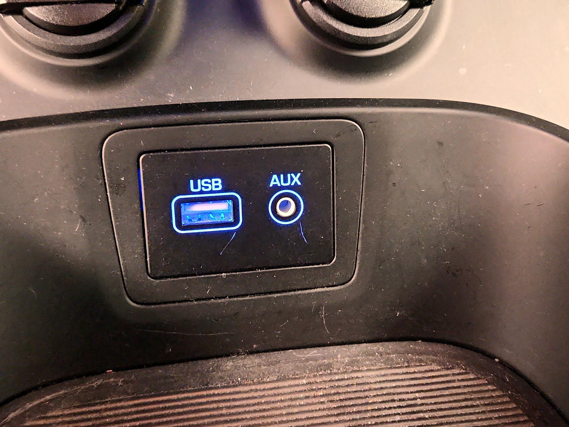 Thumbnail: 2017 Hyundai Santa Fe - 19