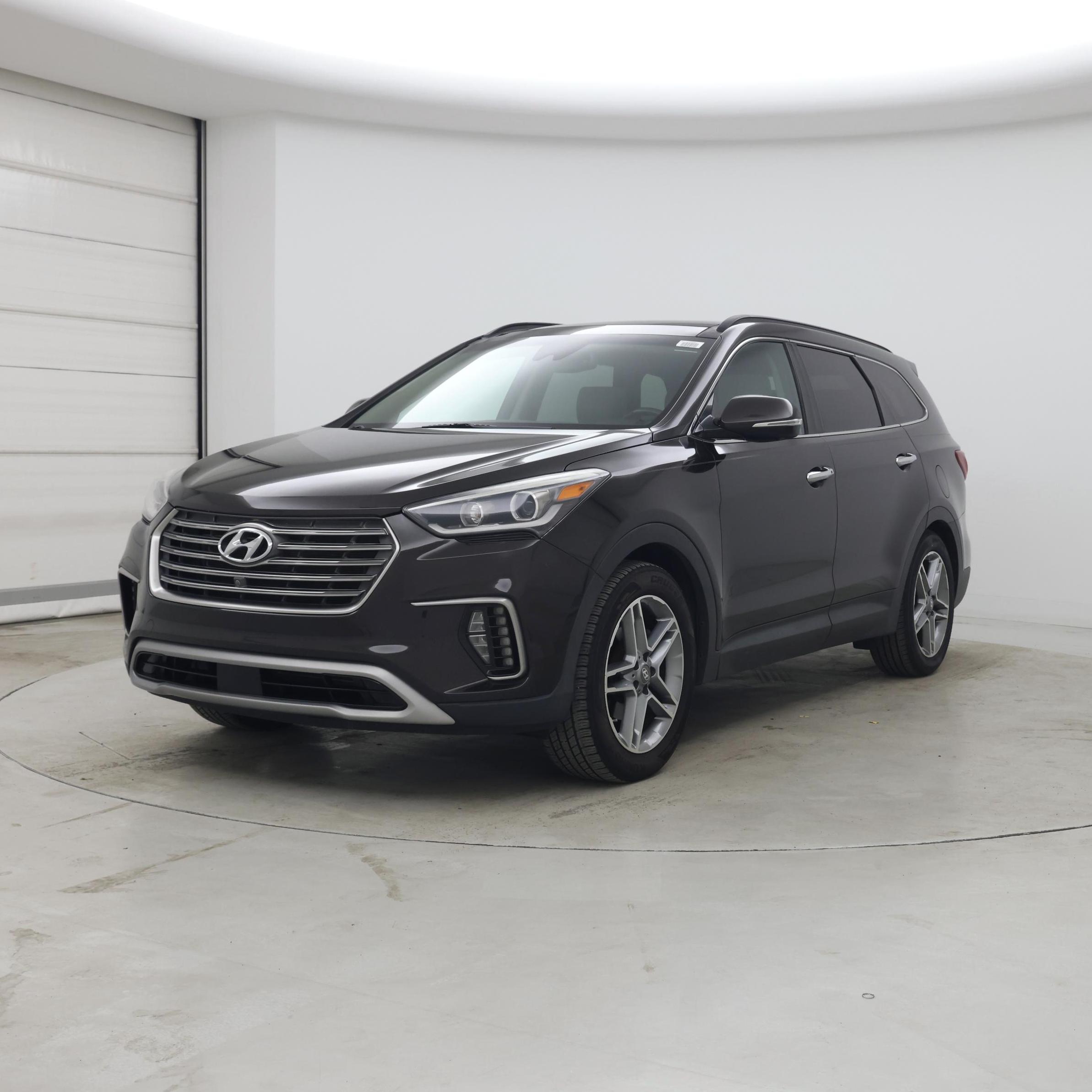 Thumbnail: 2017 Hyundai Santa Fe - 4