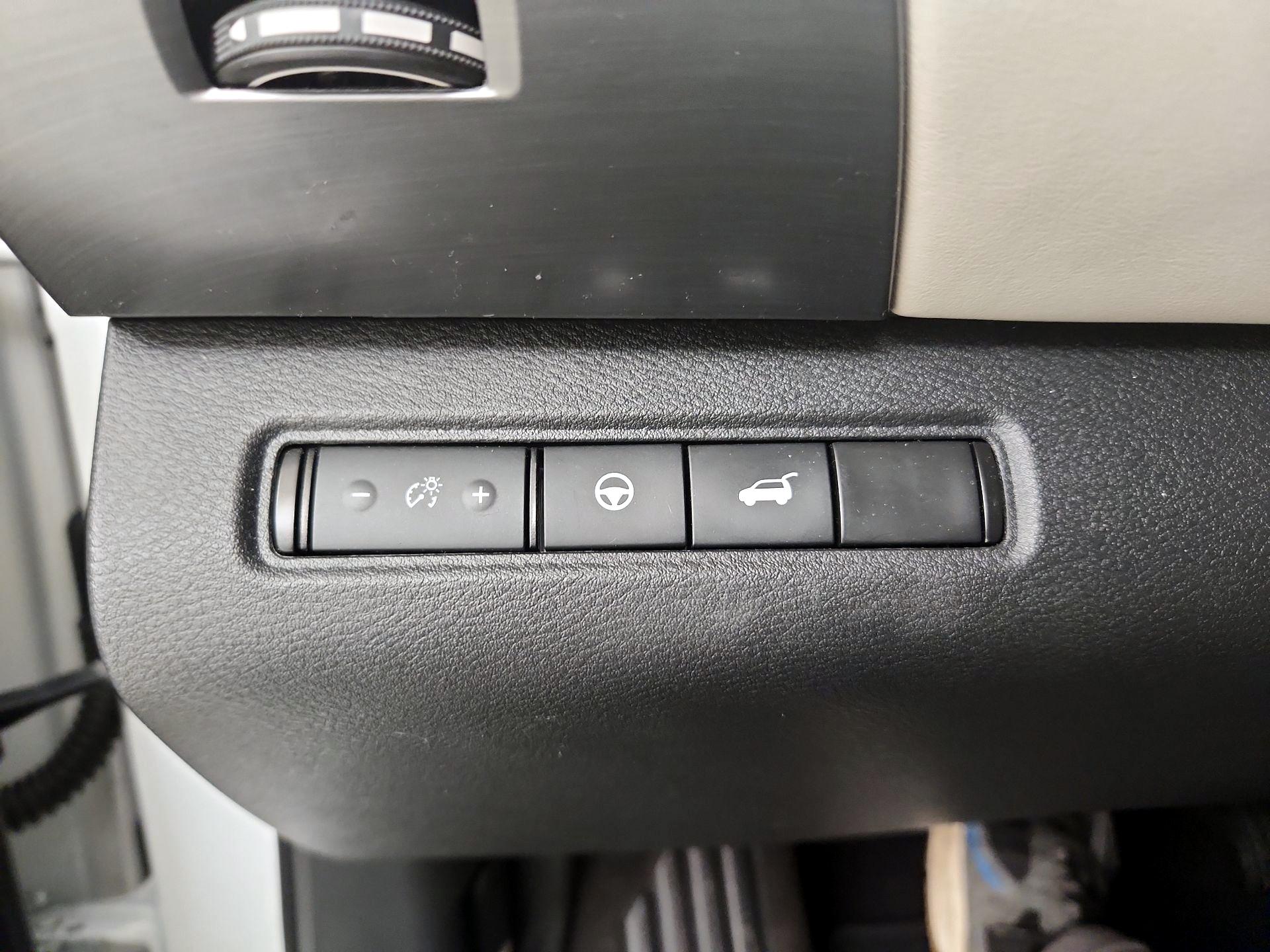 Thumbnail: 2023 Nissan Pathfinder - 13