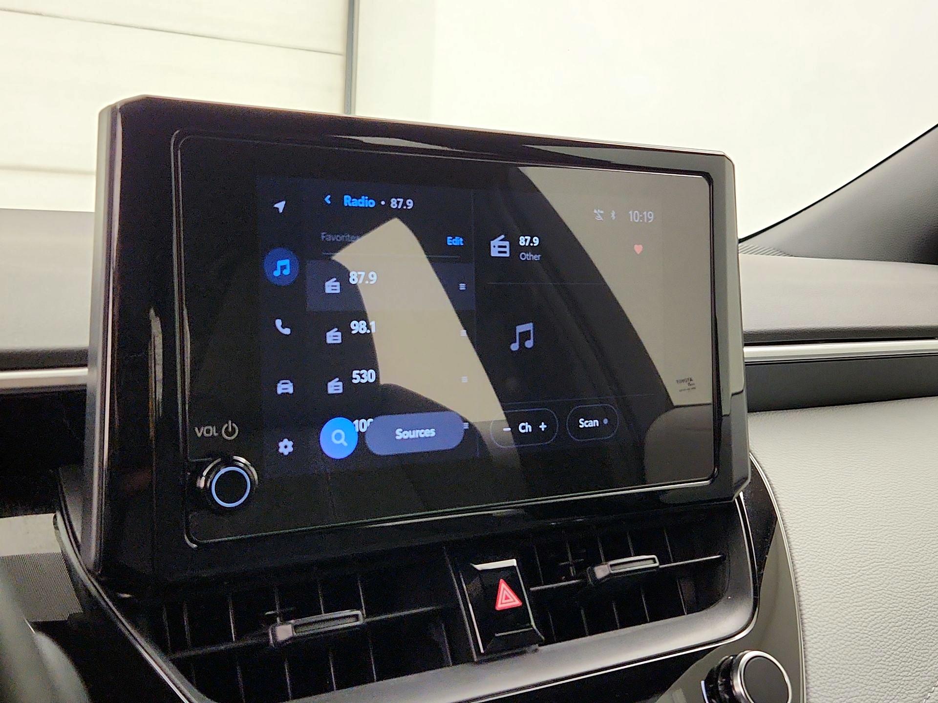 Thumbnail: 2025 Toyota Corolla - 15