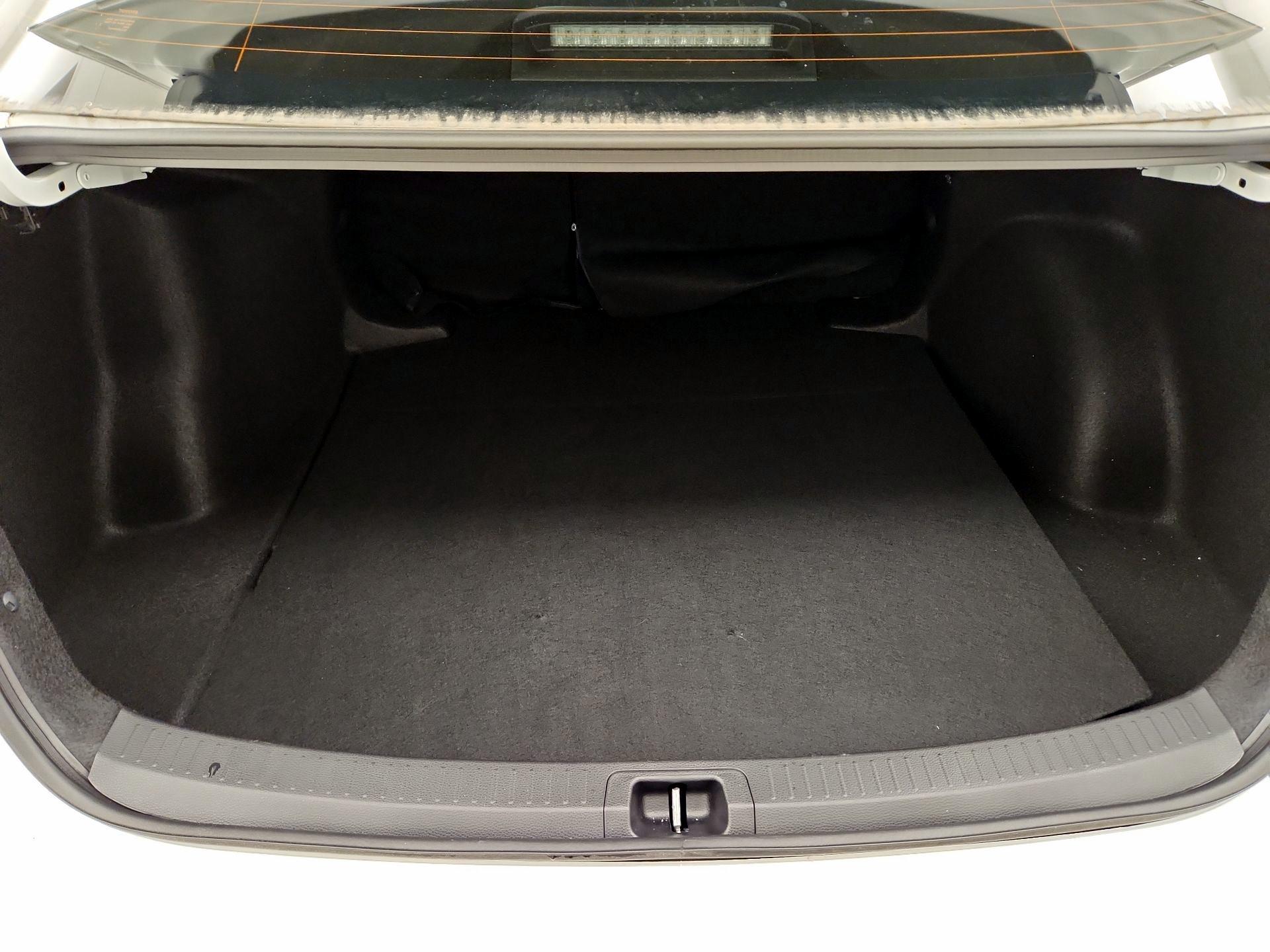 Thumbnail: 2025 Toyota Corolla - 20