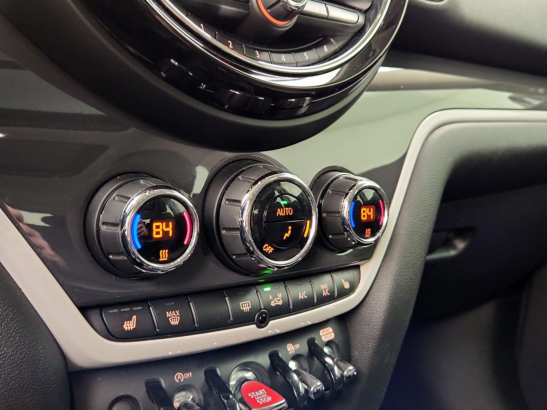 Thumbnail: 2020 MINI Cooper Countryman - 16