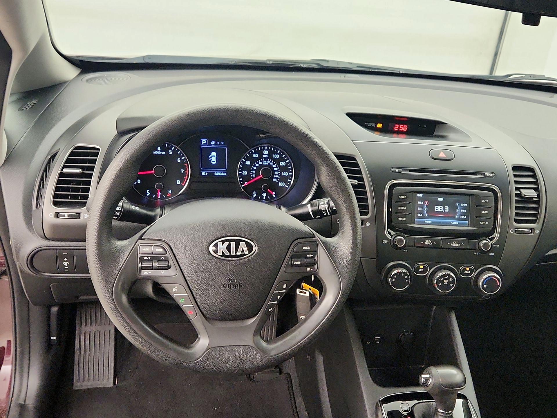 Thumbnail: 2018 Kia Forte - 10