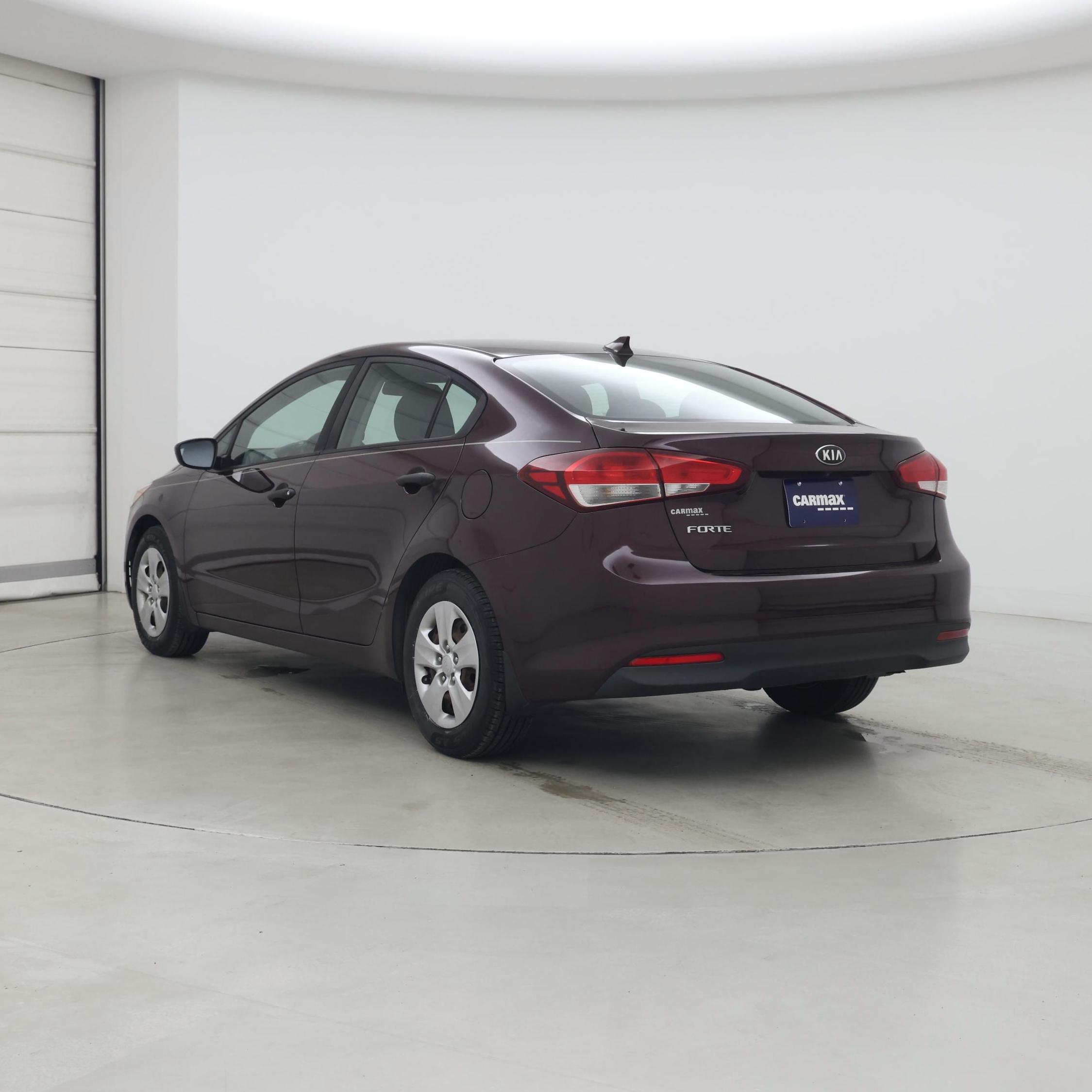 Thumbnail: 2018 Kia Forte - 2