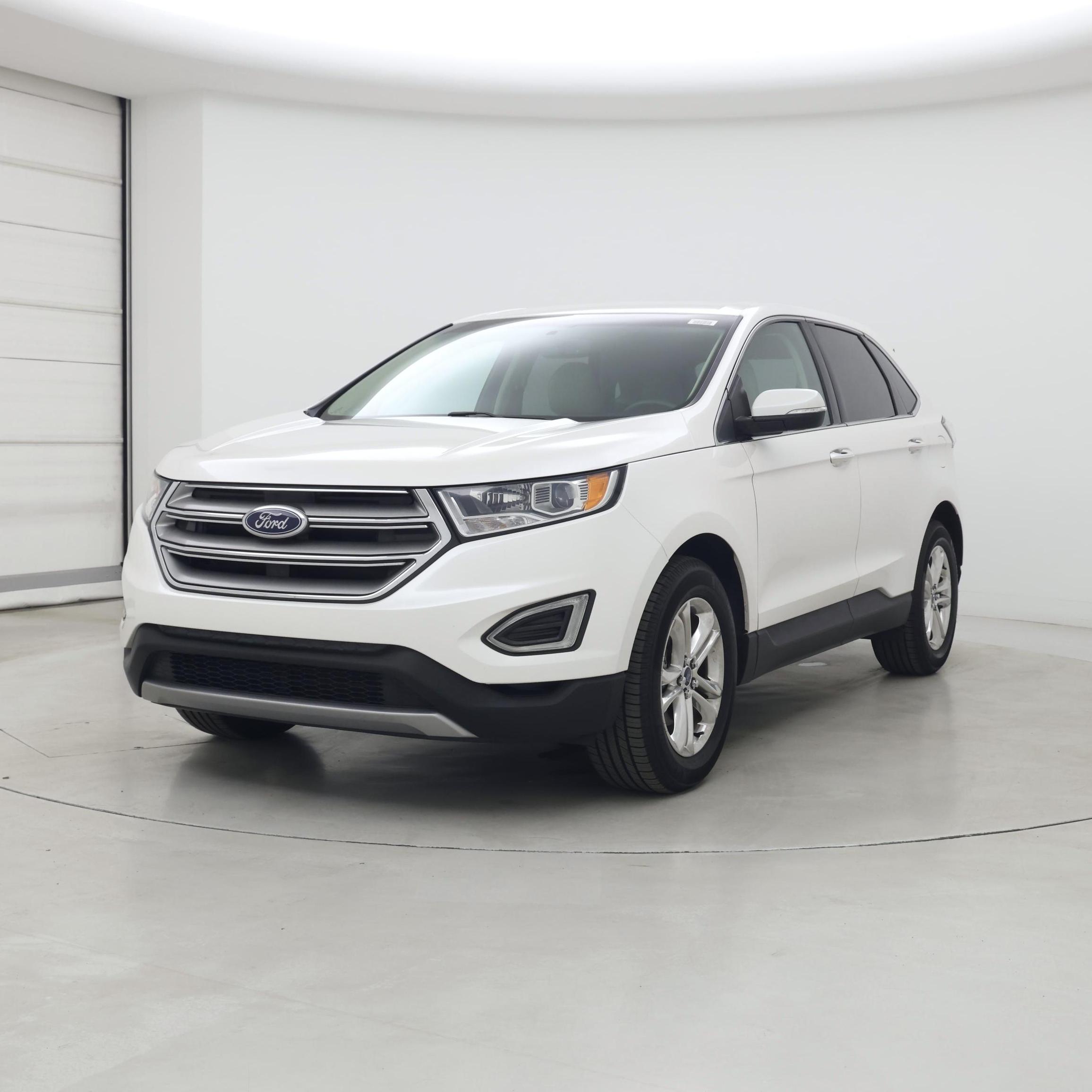 Thumbnail: 2015 Ford Edge - 4