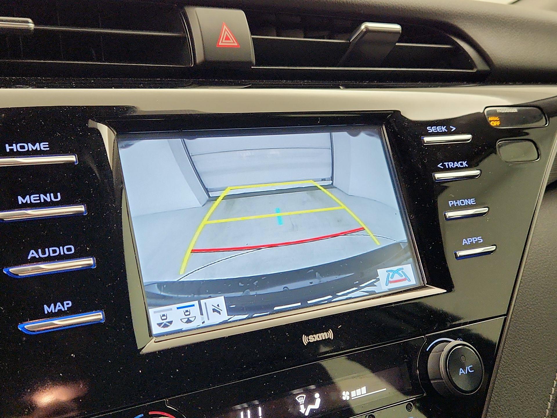 Thumbnail: 2020 Toyota Camry - 14