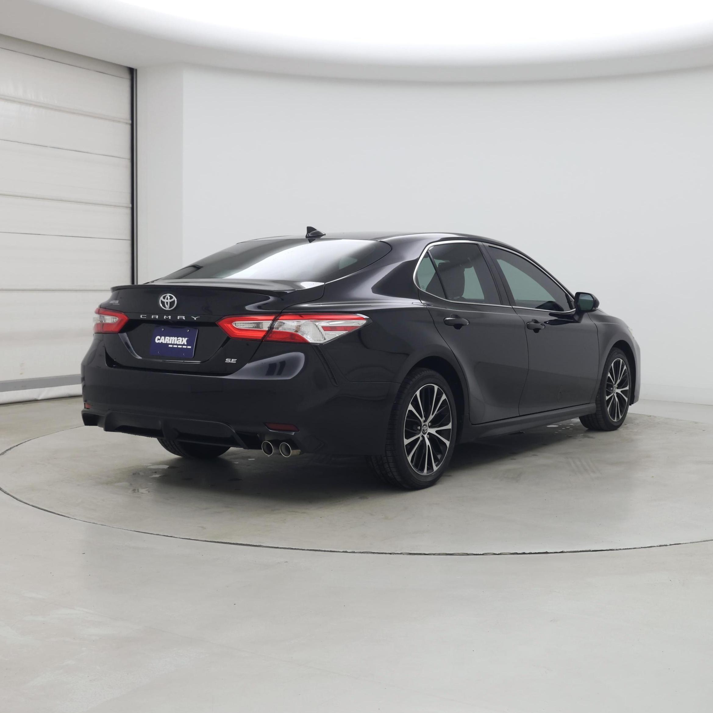 Thumbnail: 2020 Toyota Camry - 8