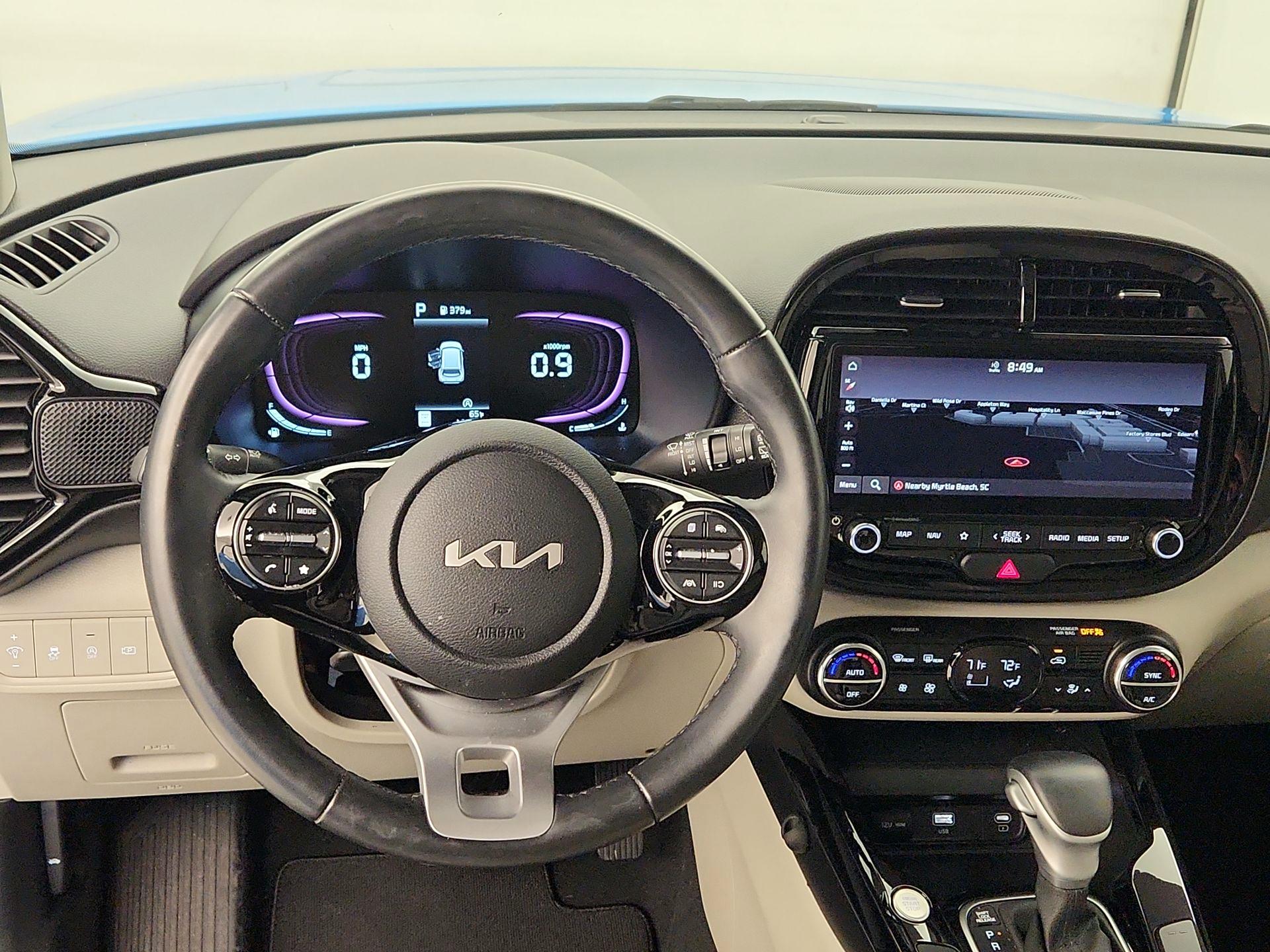 Thumbnail: 2023 Kia Soul - 10