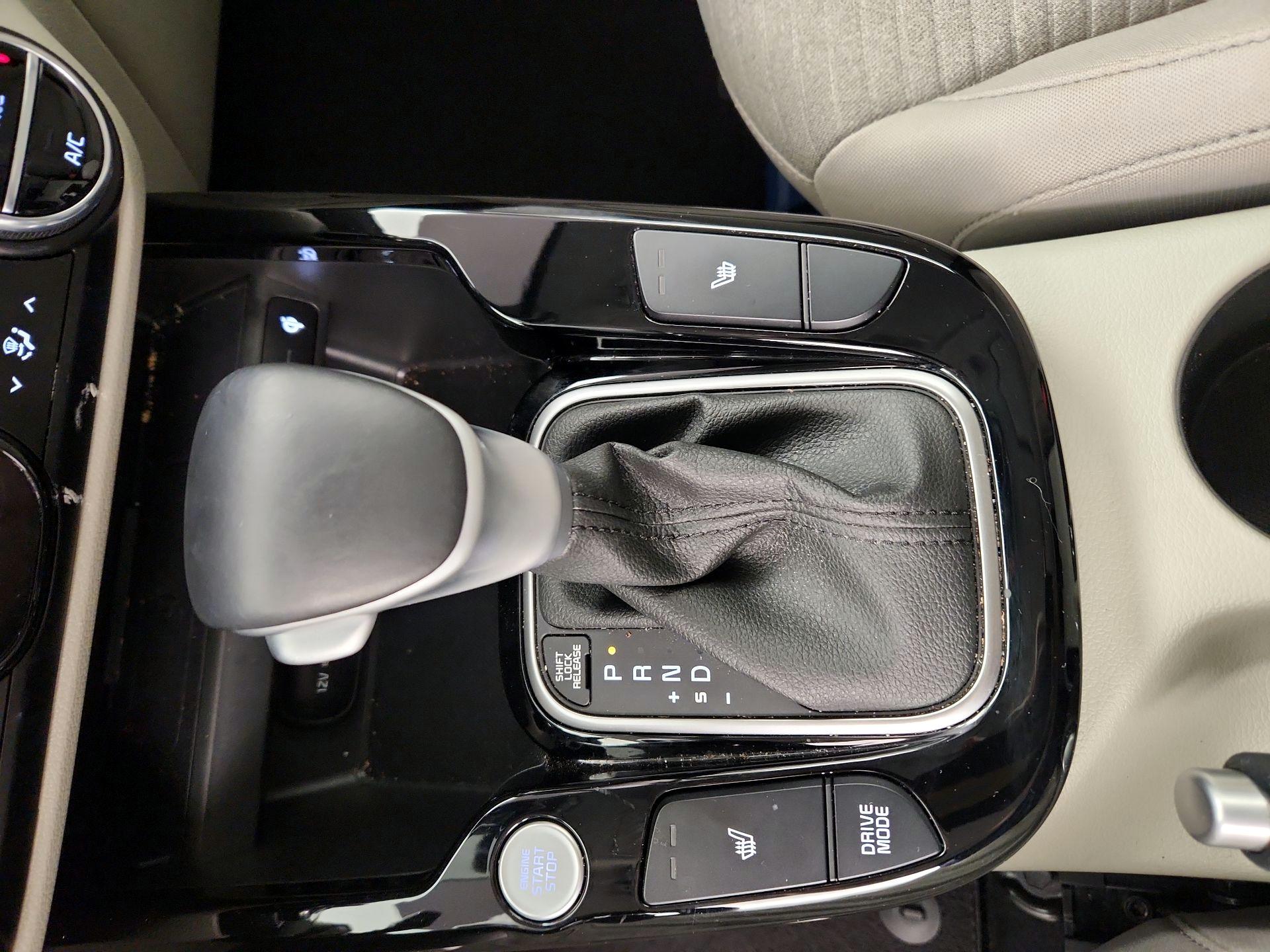 Thumbnail: 2023 Kia Soul - 18