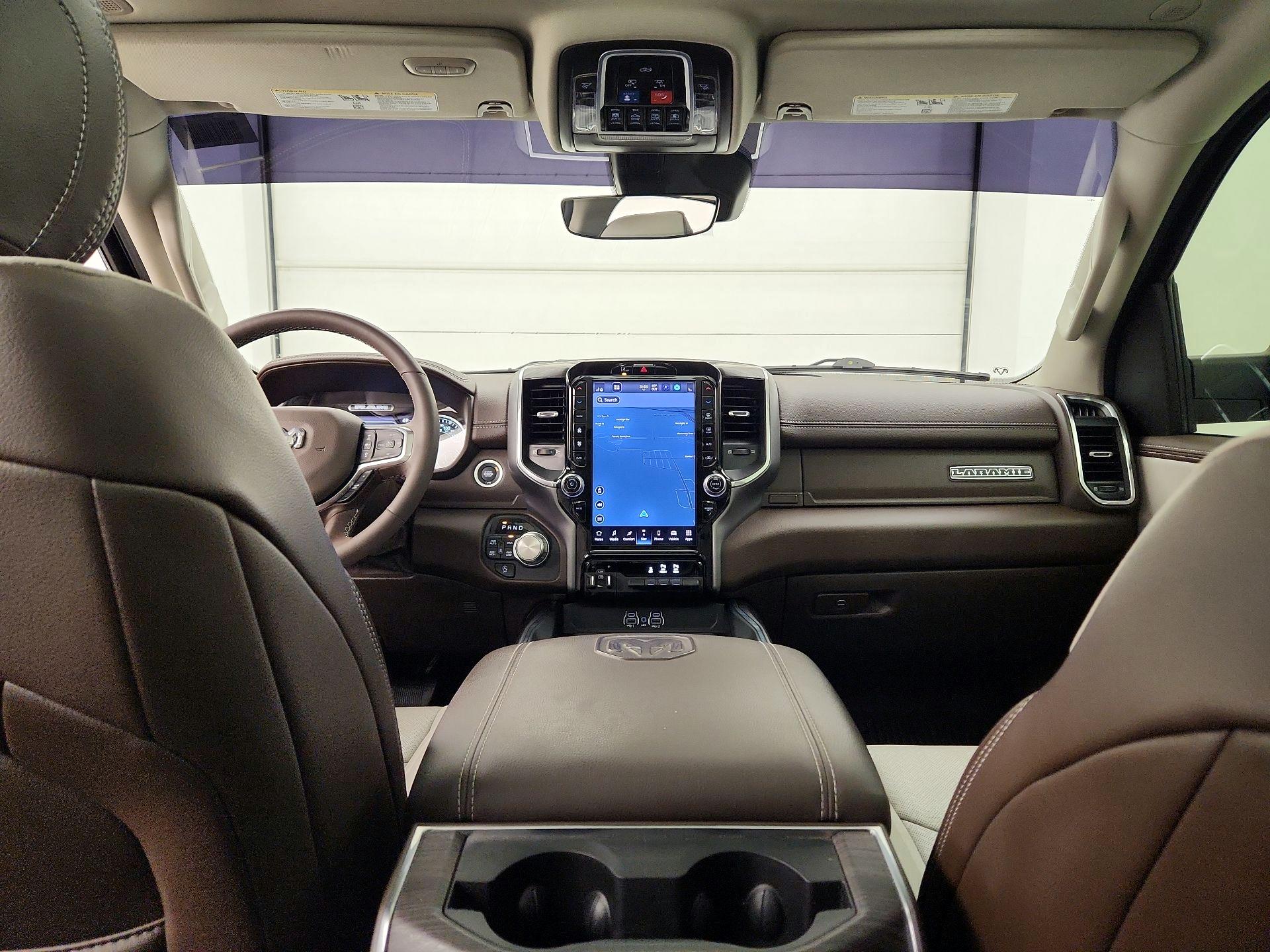 Thumbnail: 2025 RAM 1500 - 9