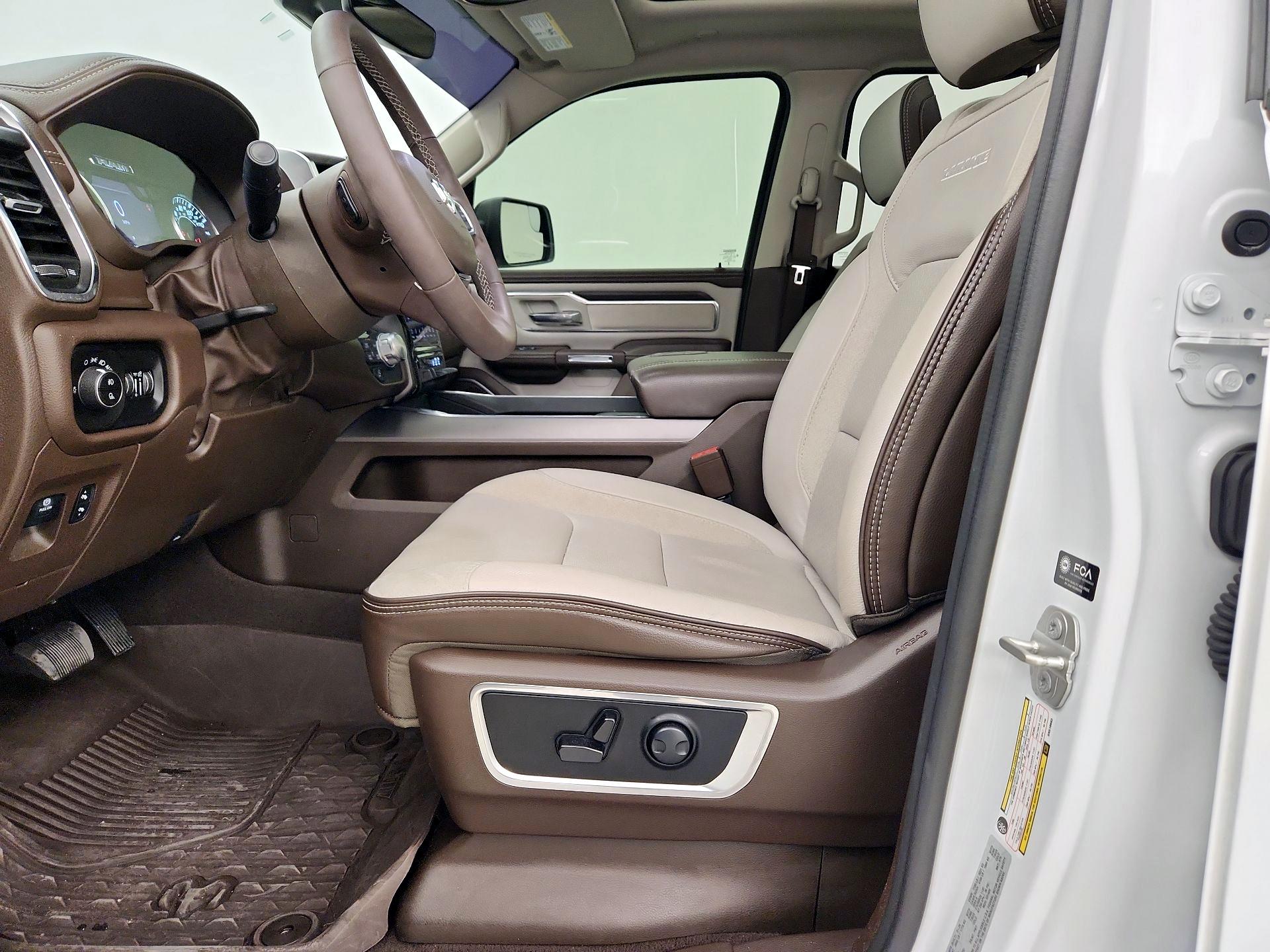 Thumbnail: 2025 RAM 1500 - 11