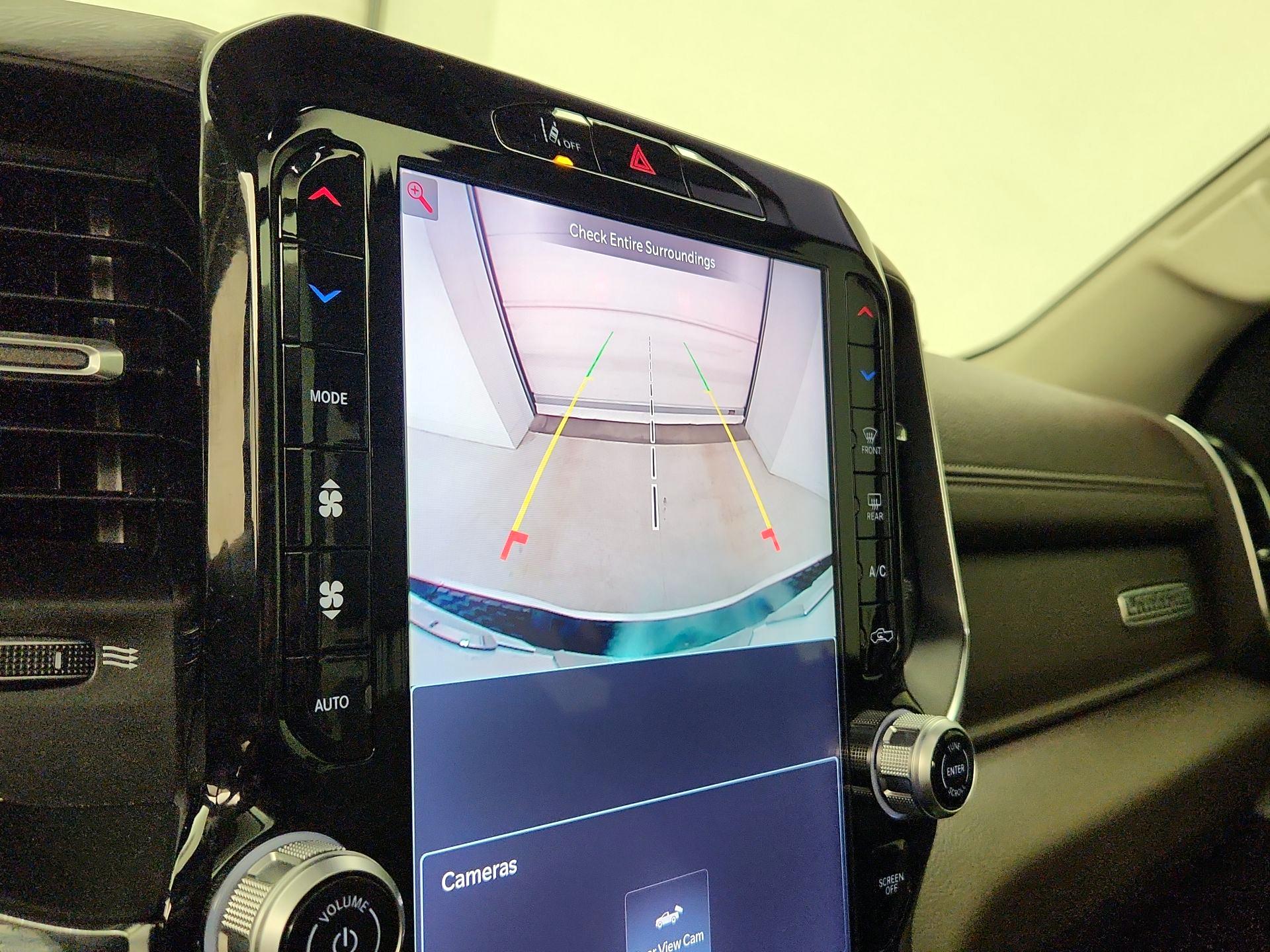 Thumbnail: 2025 RAM 1500 - 15