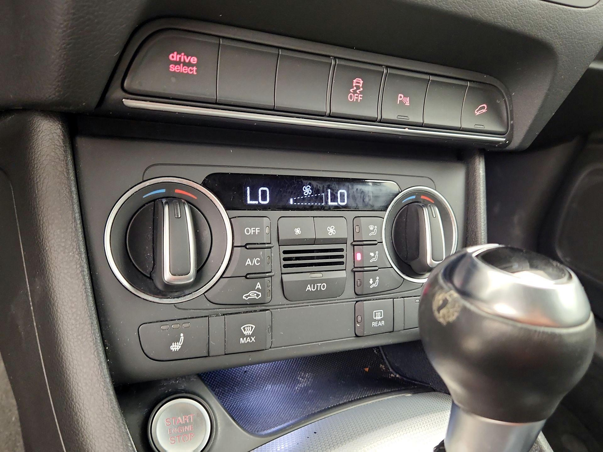 Thumbnail: 2018 Audi Q3 - 14