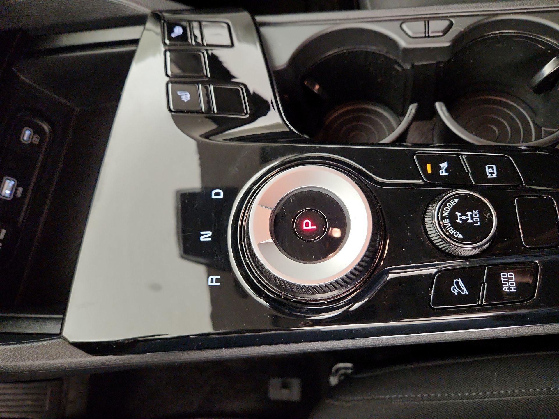 Thumbnail: 2023 Kia Sportage - 15