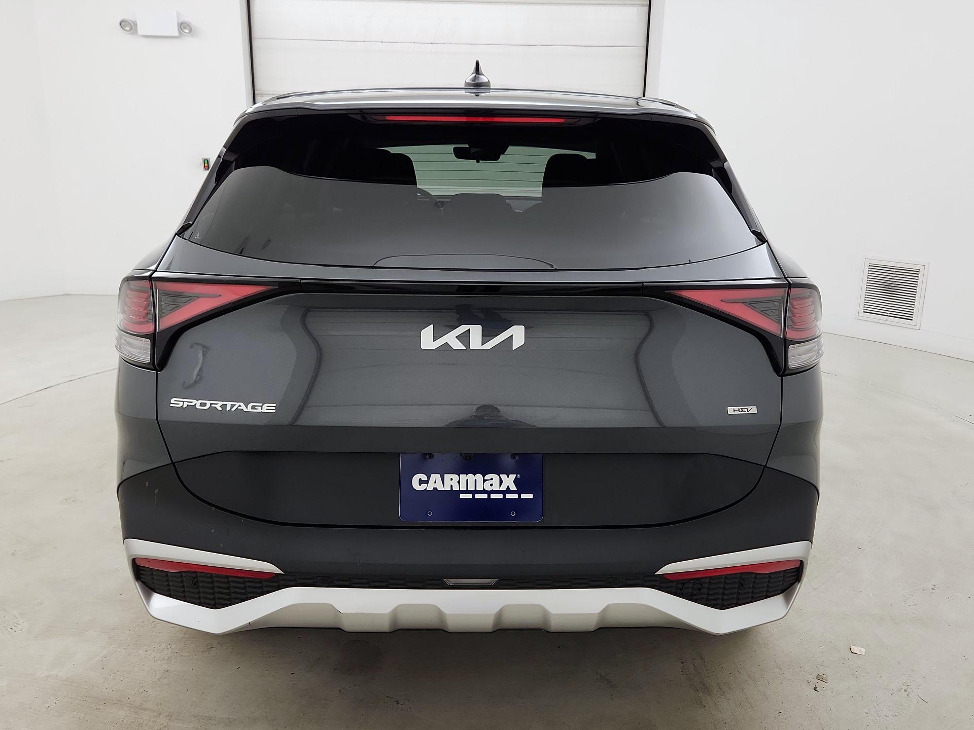 Thumbnail: 2023 Kia Sportage - 6