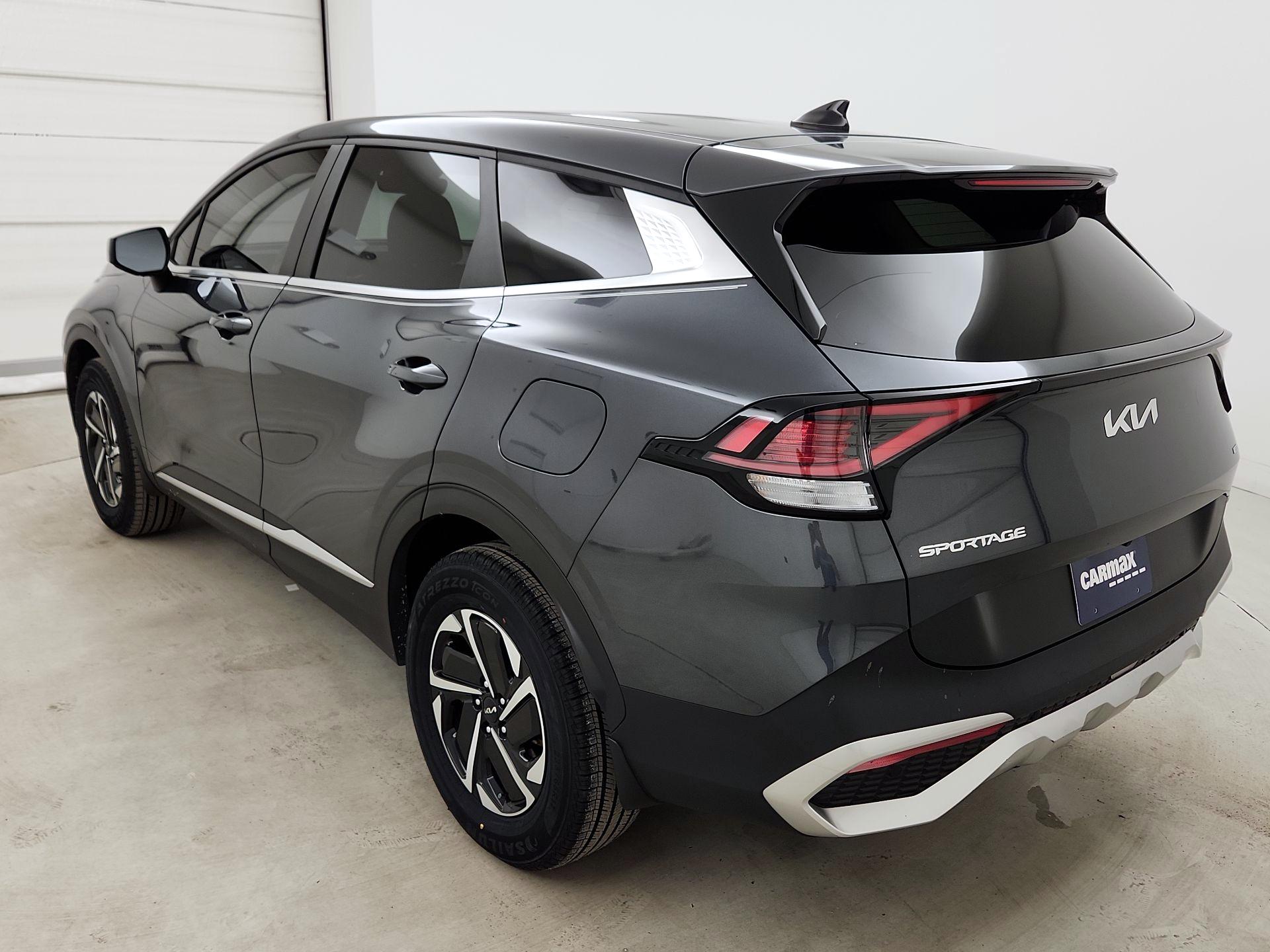 Thumbnail: 2023 Kia Sportage - 7