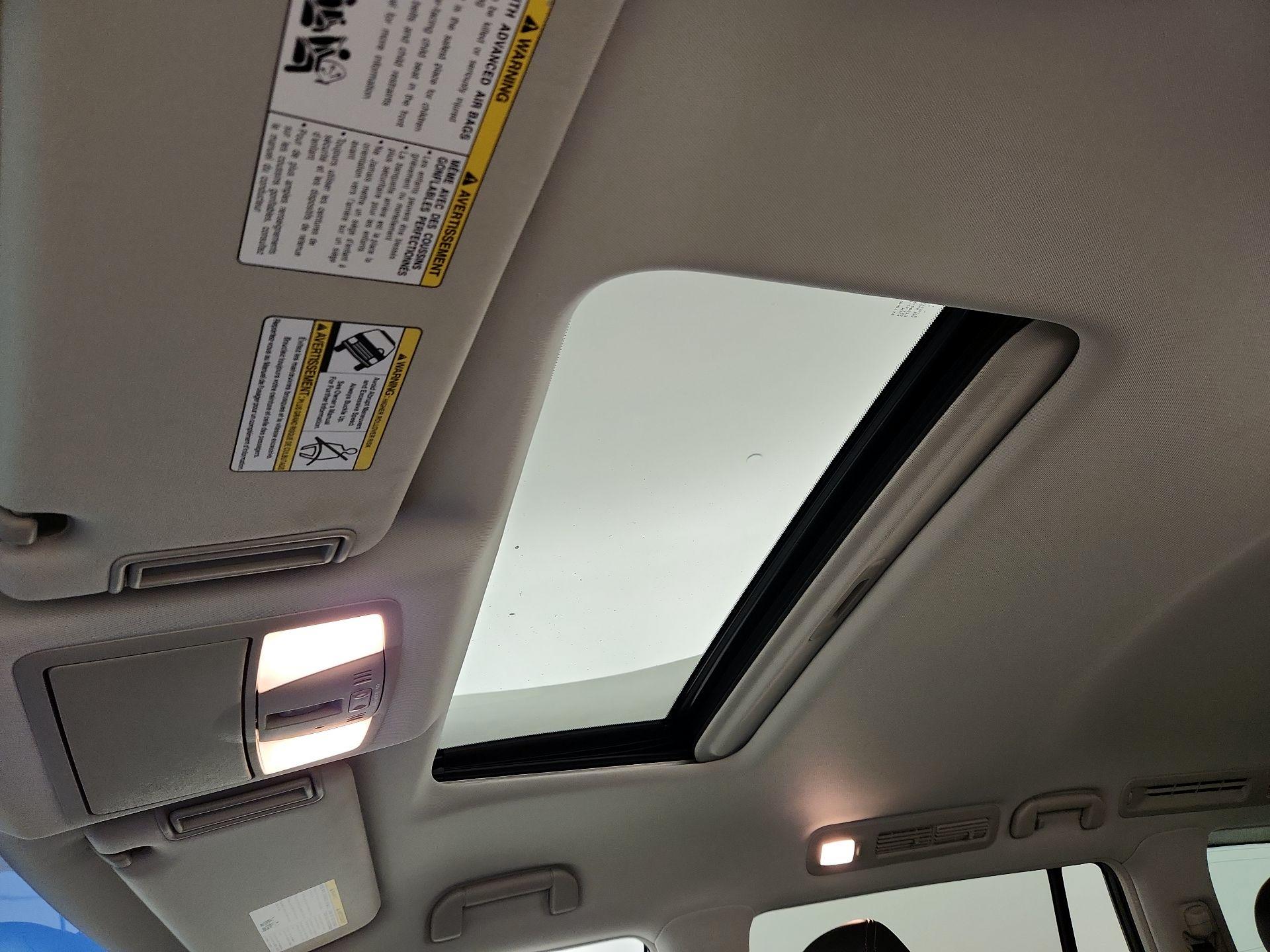 Thumbnail: 2017 Nissan Armada - 20