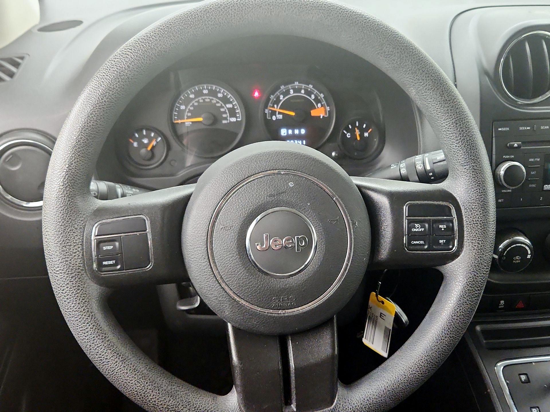 Thumbnail: 2017 Jeep Compass - 10