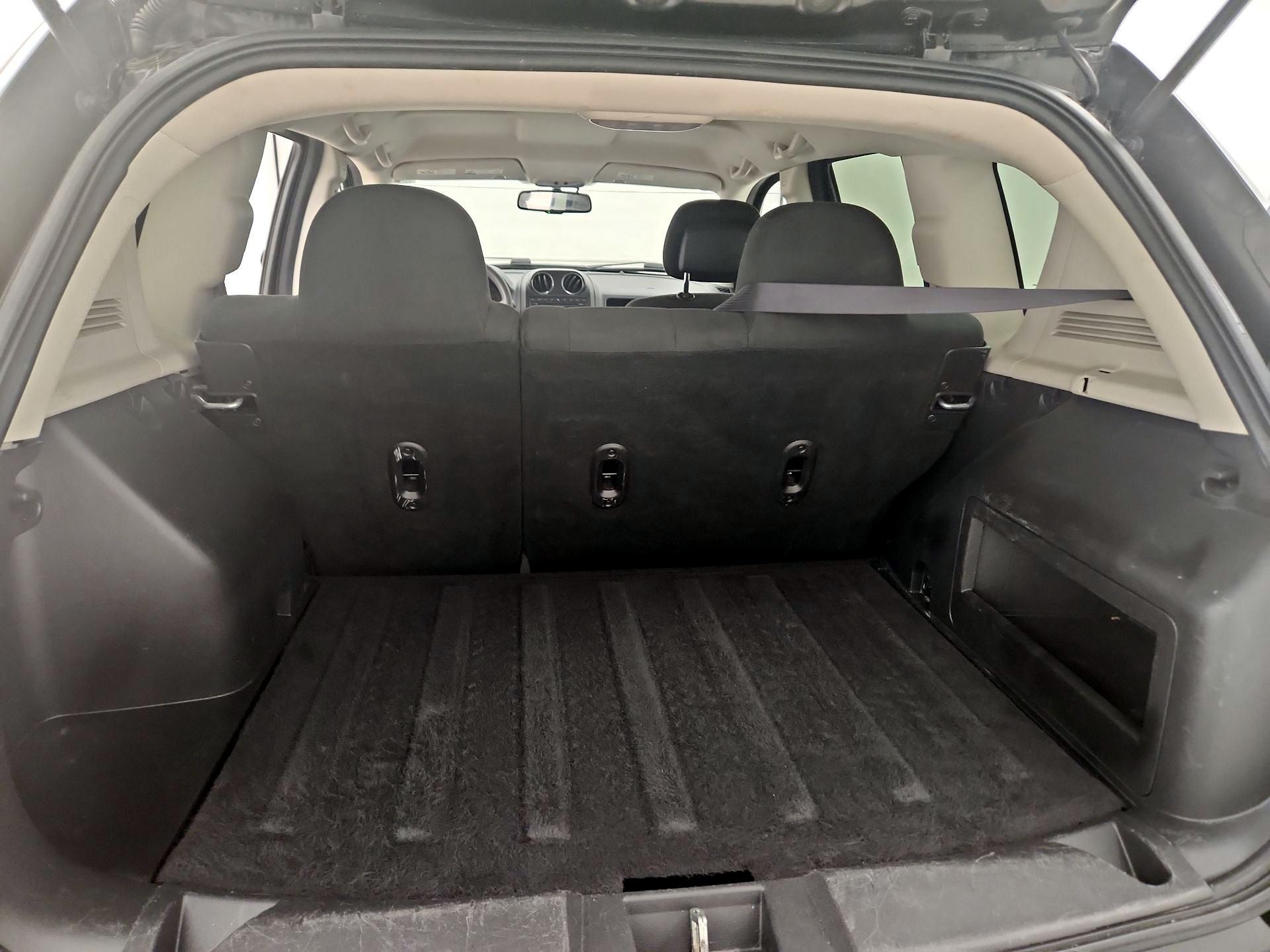 Thumbnail: 2017 Jeep Compass - 18