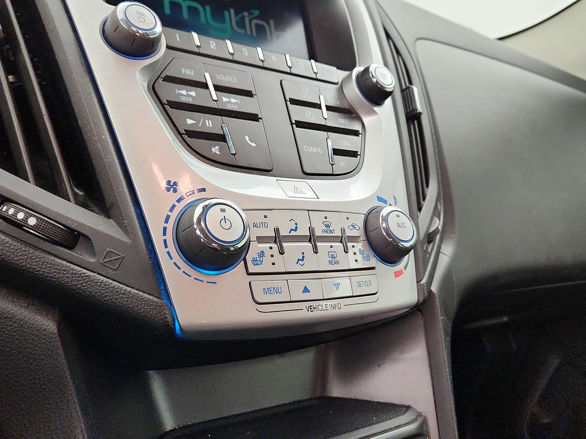 Thumbnail: 2016 Chevrolet Equinox - 15