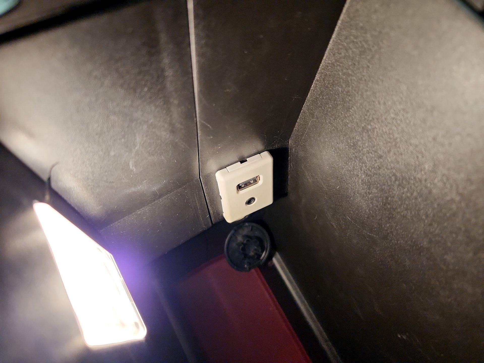 Thumbnail: 2016 Chevrolet Equinox - 17