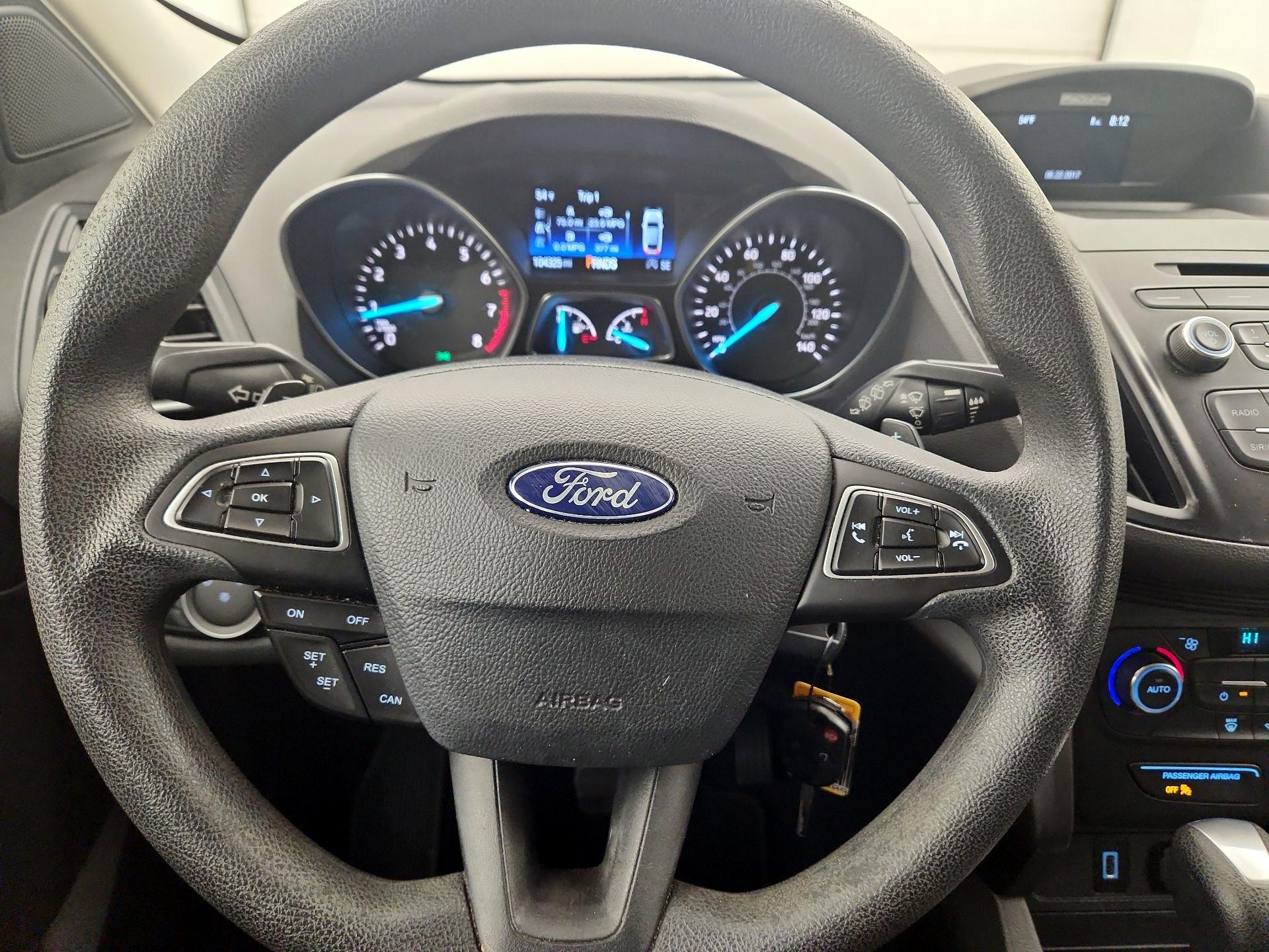 Thumbnail: 2017 Ford Escape - 10