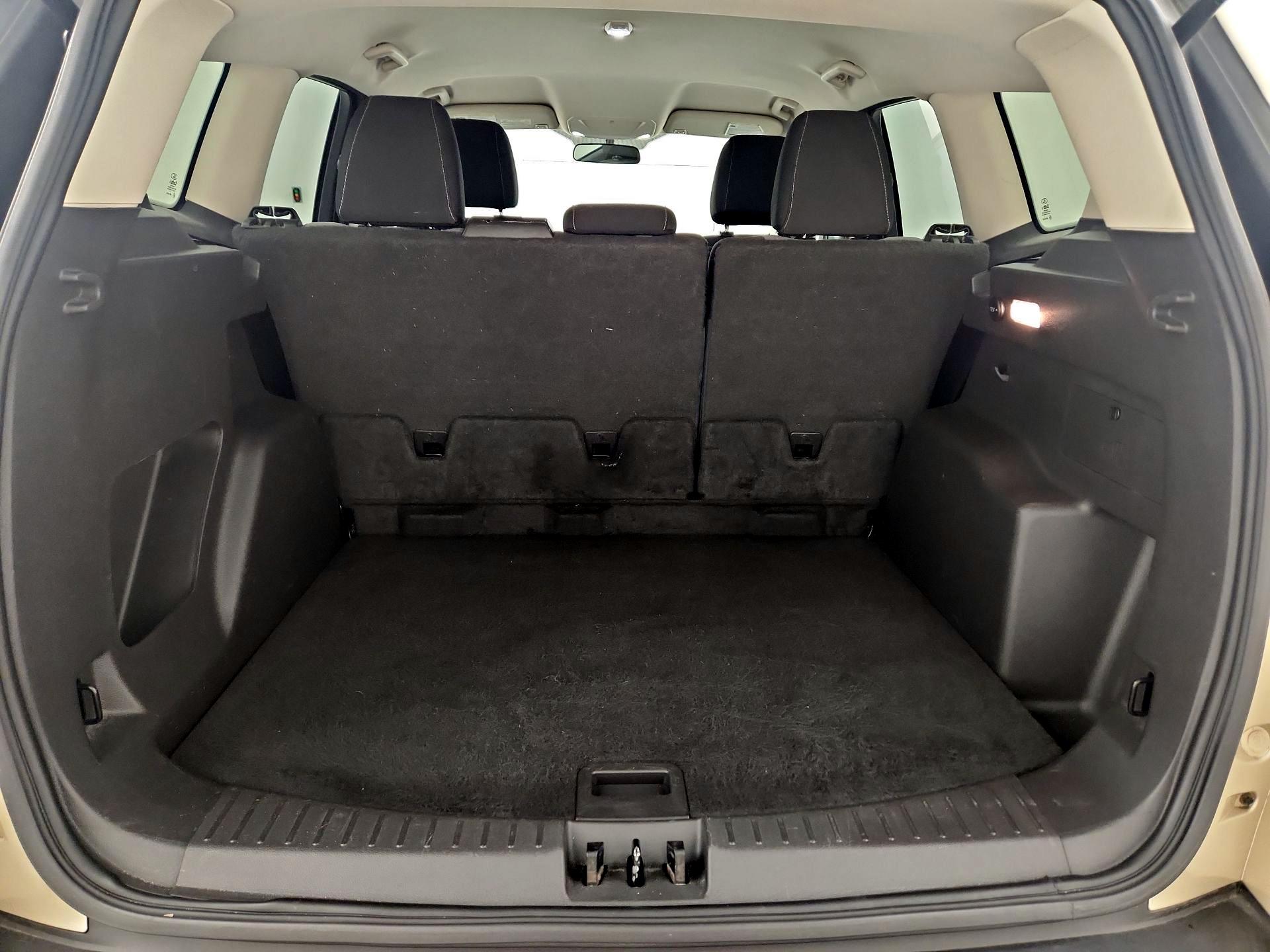 Thumbnail: 2017 Ford Escape - 20