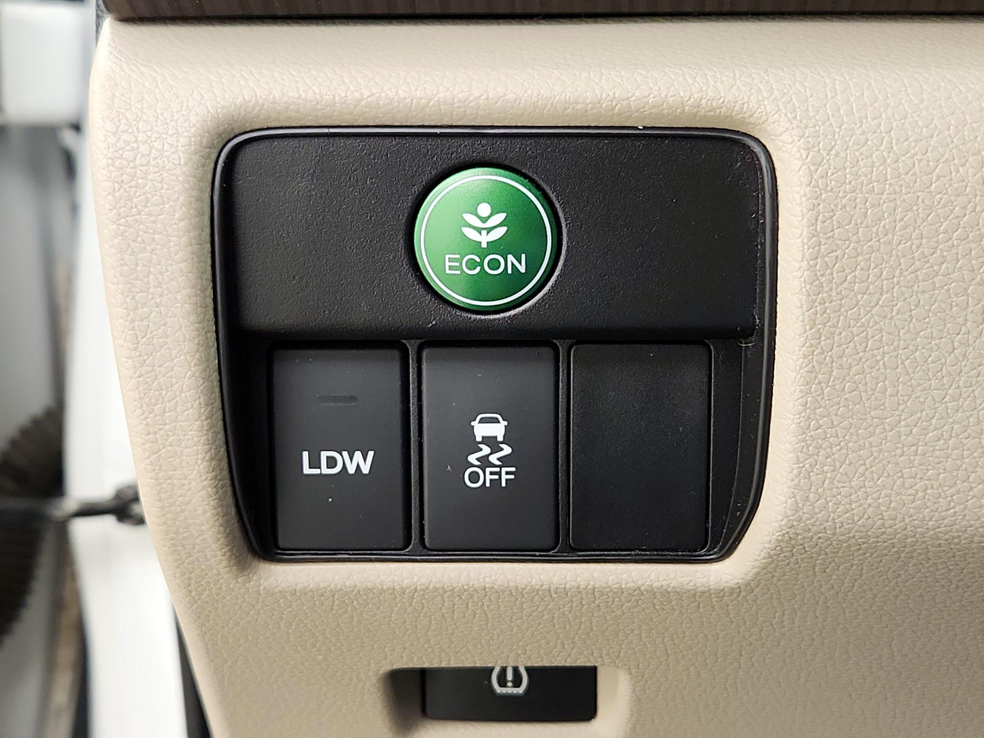 Thumbnail: 2014 Honda Accord - 13