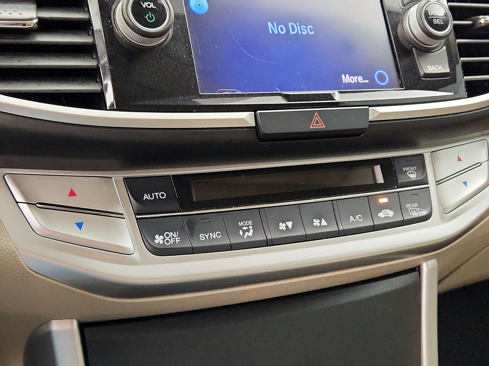 Thumbnail: 2014 Honda Accord - 16