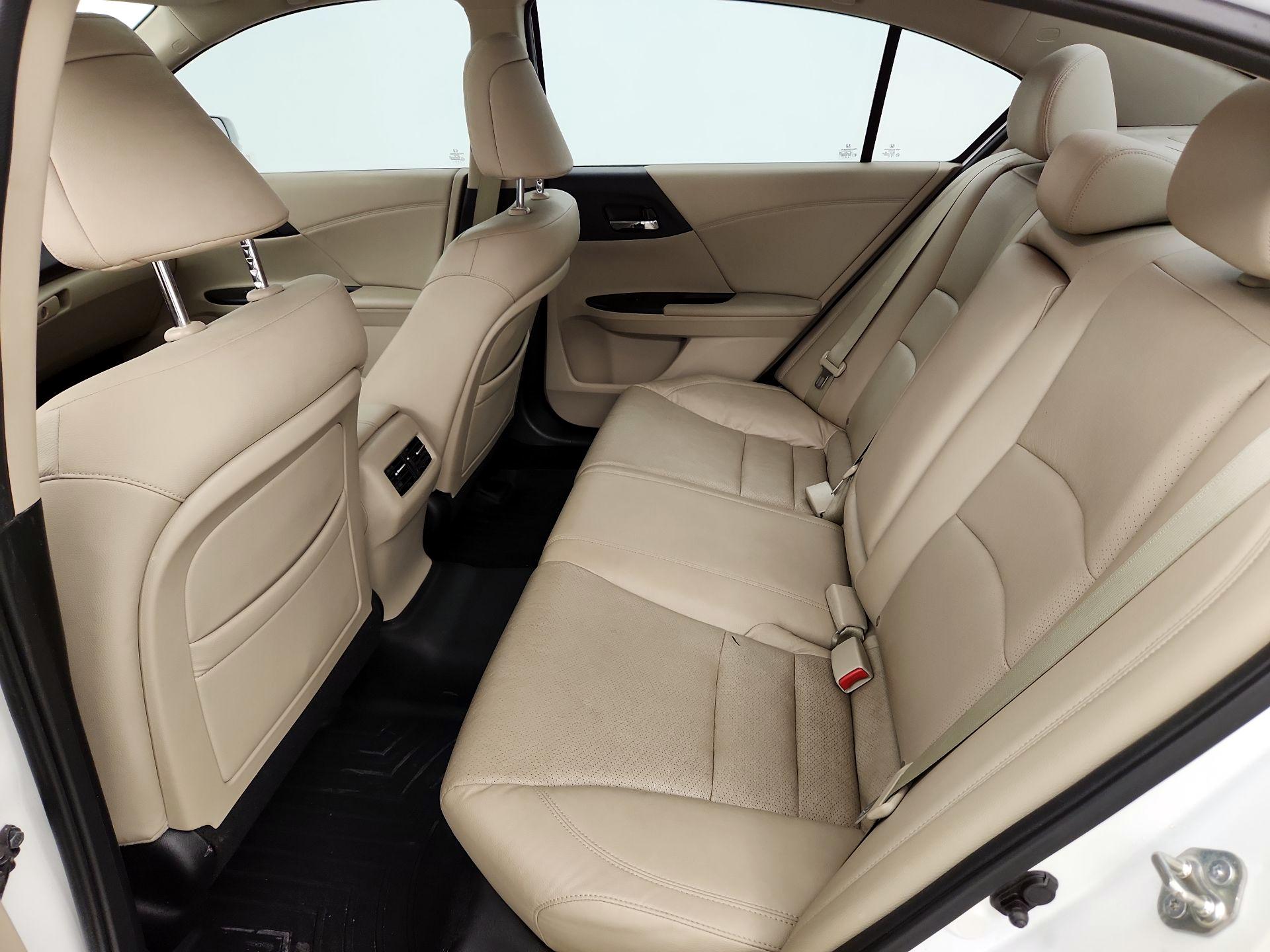 Thumbnail: 2014 Honda Accord - 20