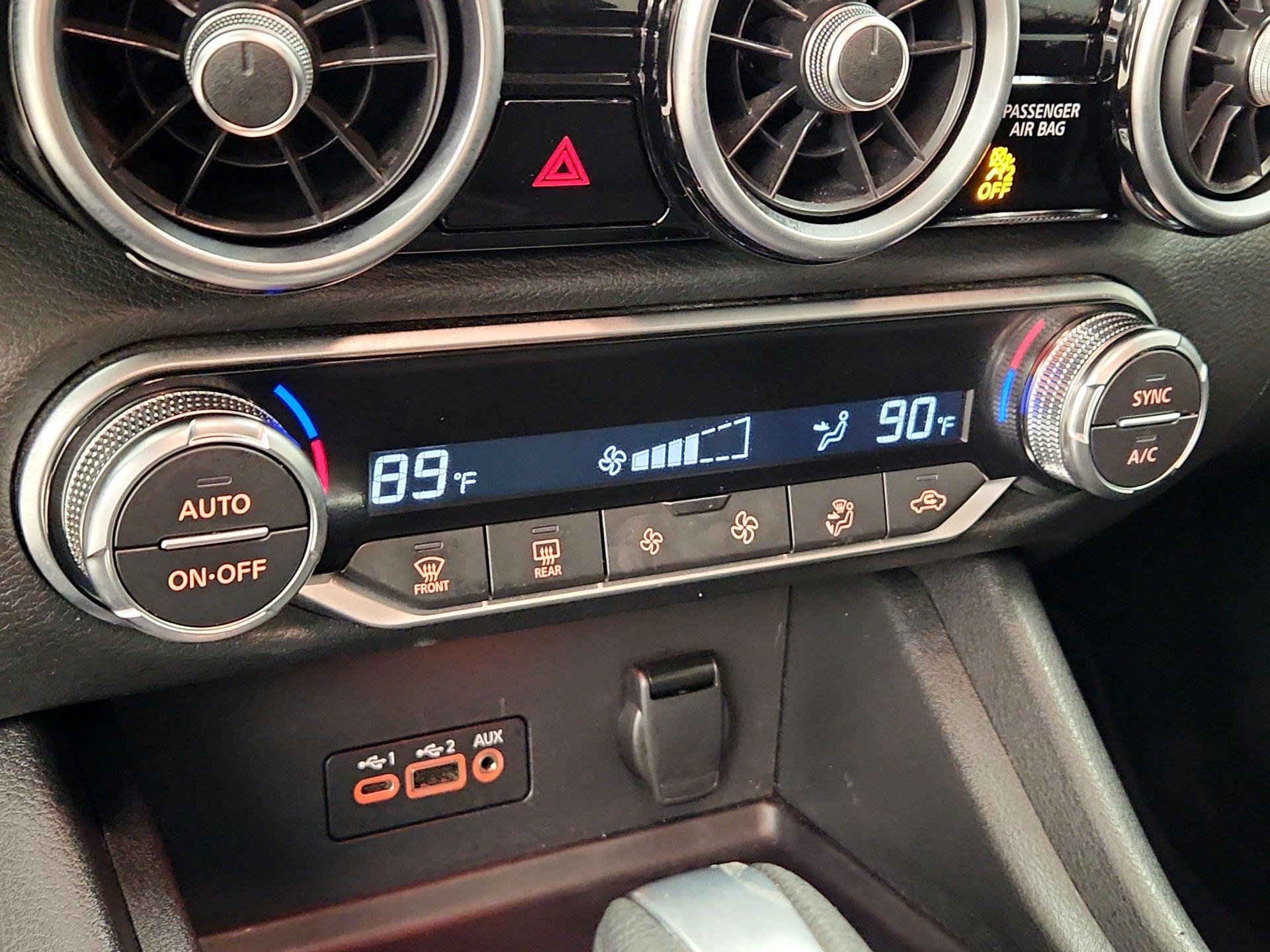 Thumbnail: 2021 Nissan Sentra - 16