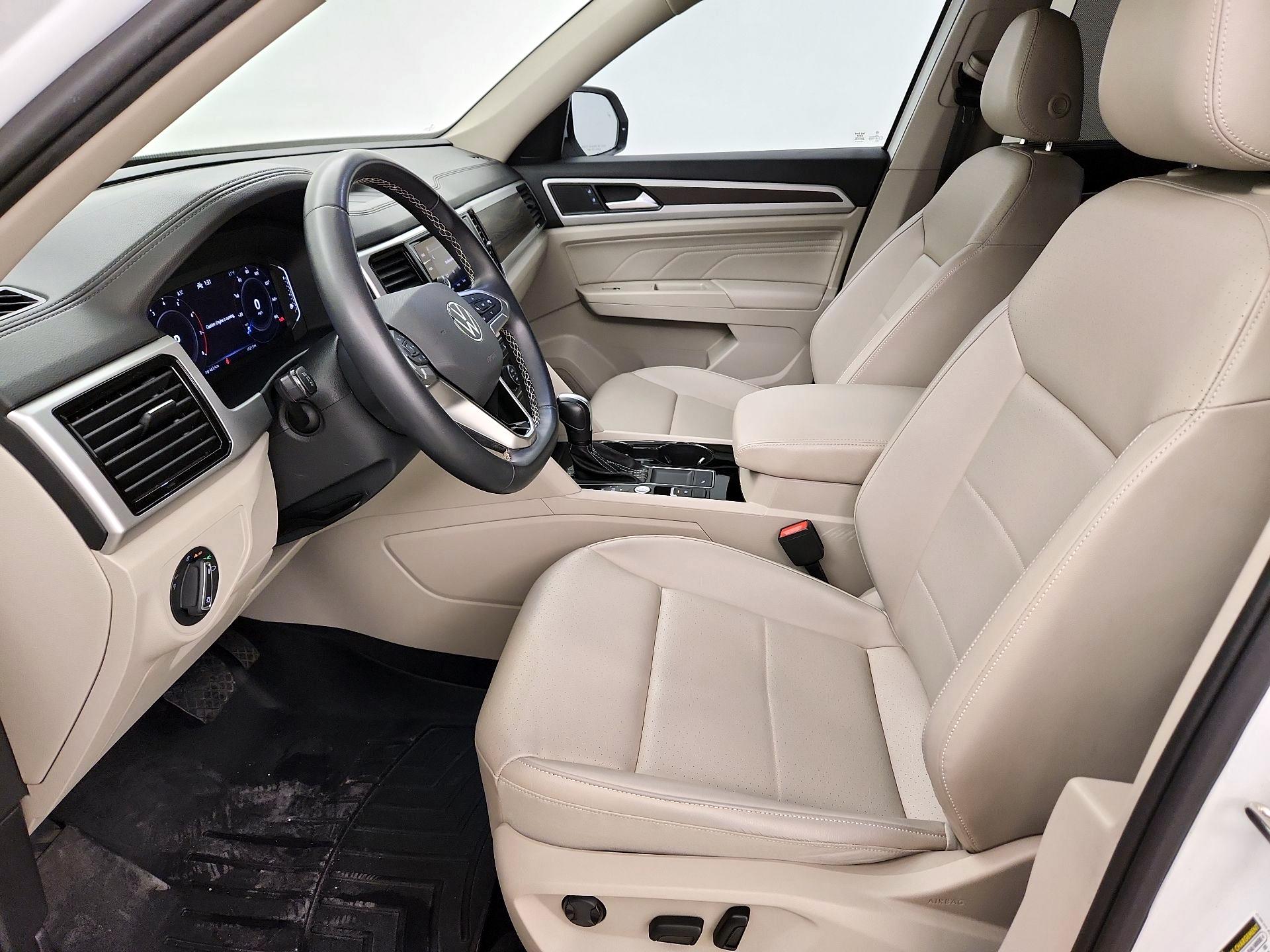 Thumbnail: 2022 Volkswagen Atlas - 11