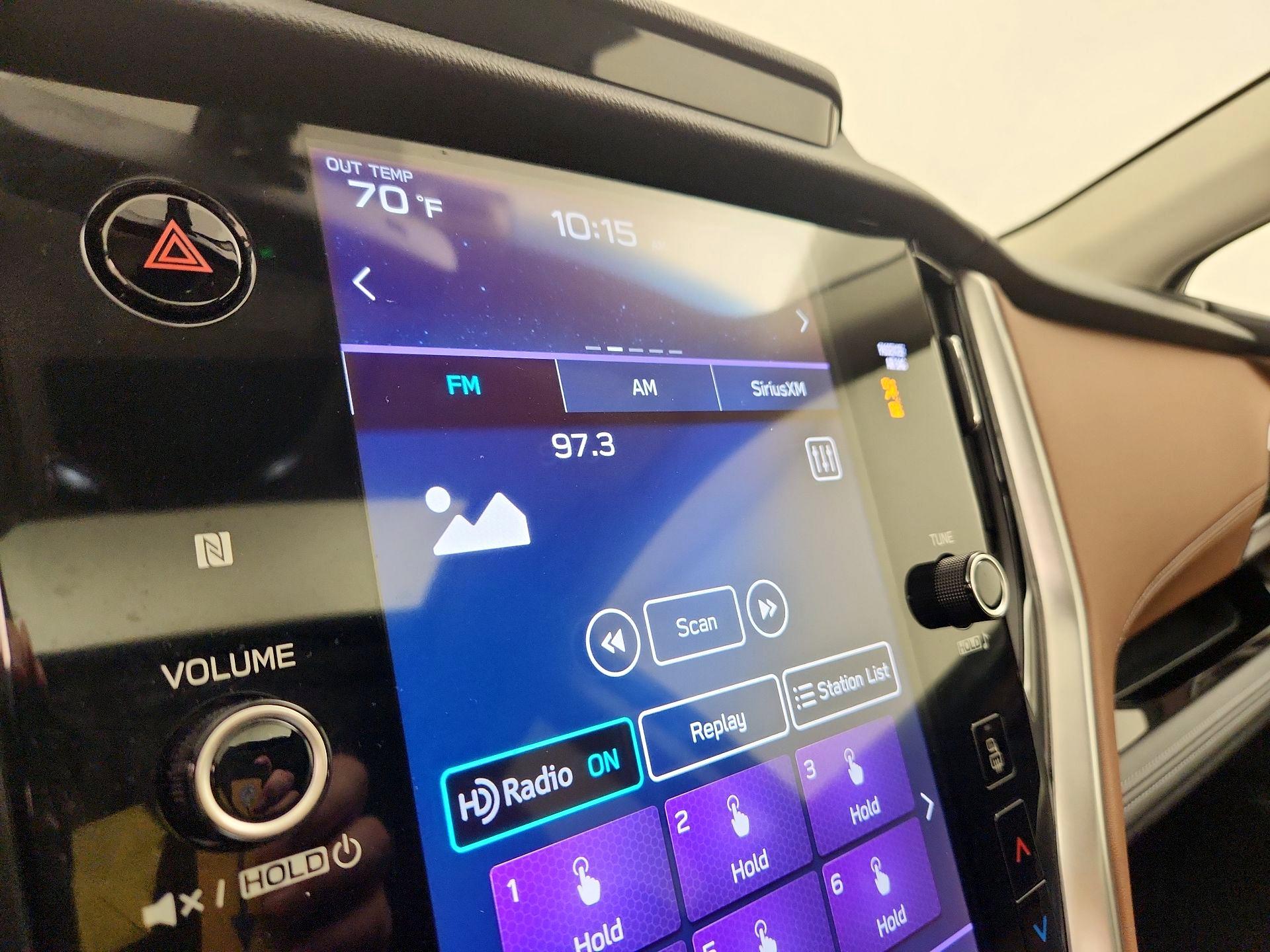 Thumbnail: 2022 Subaru Outback - 16