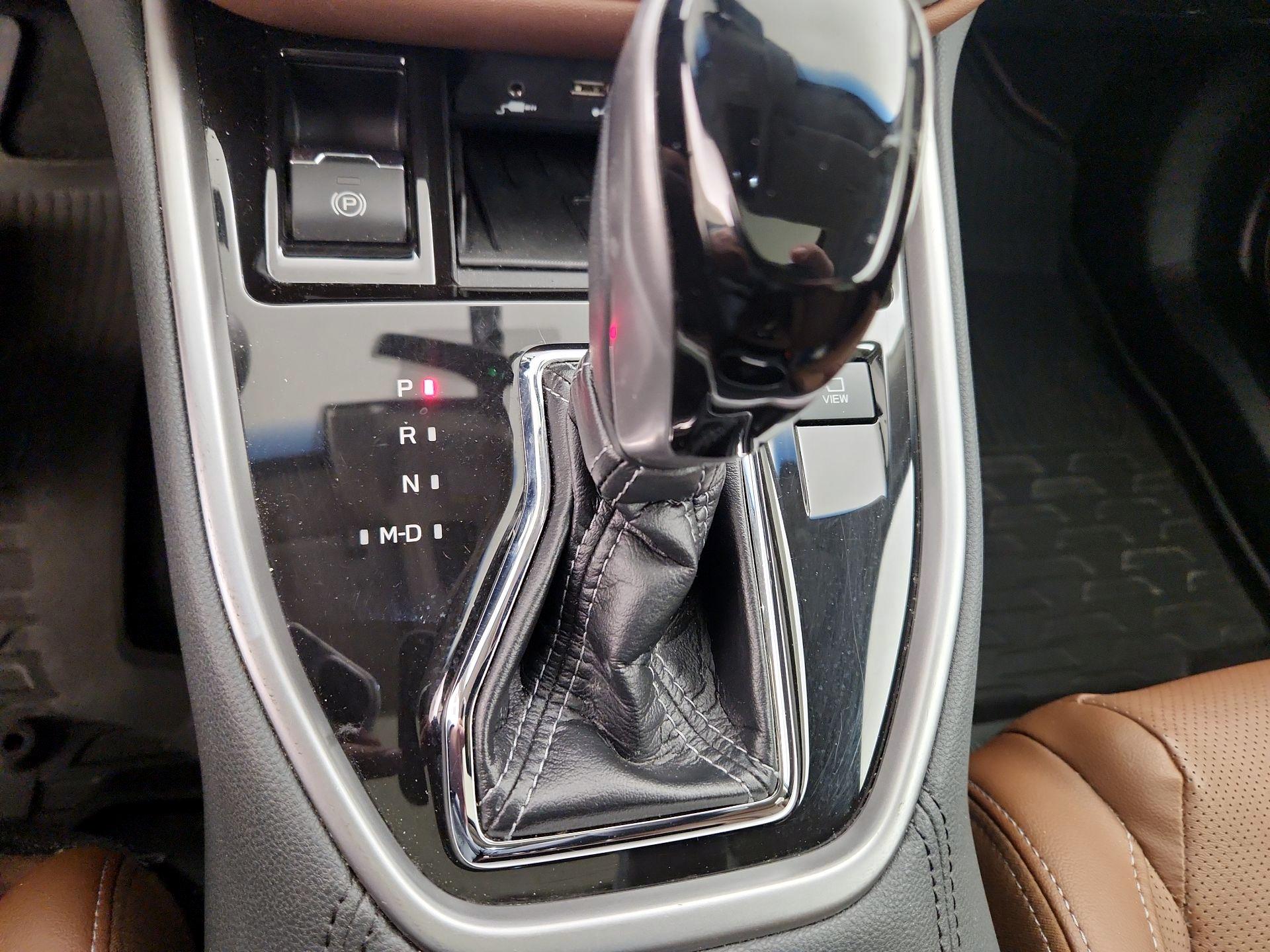 Thumbnail: 2022 Subaru Outback - 17