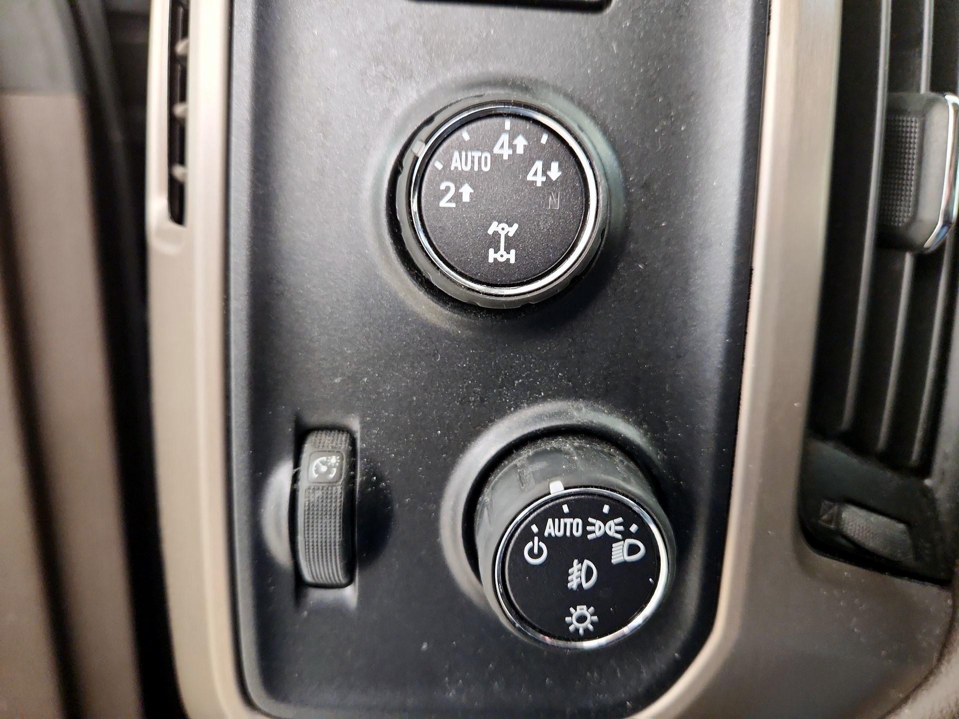 Thumbnail: 2016 GMC Sierra 1500 - 11