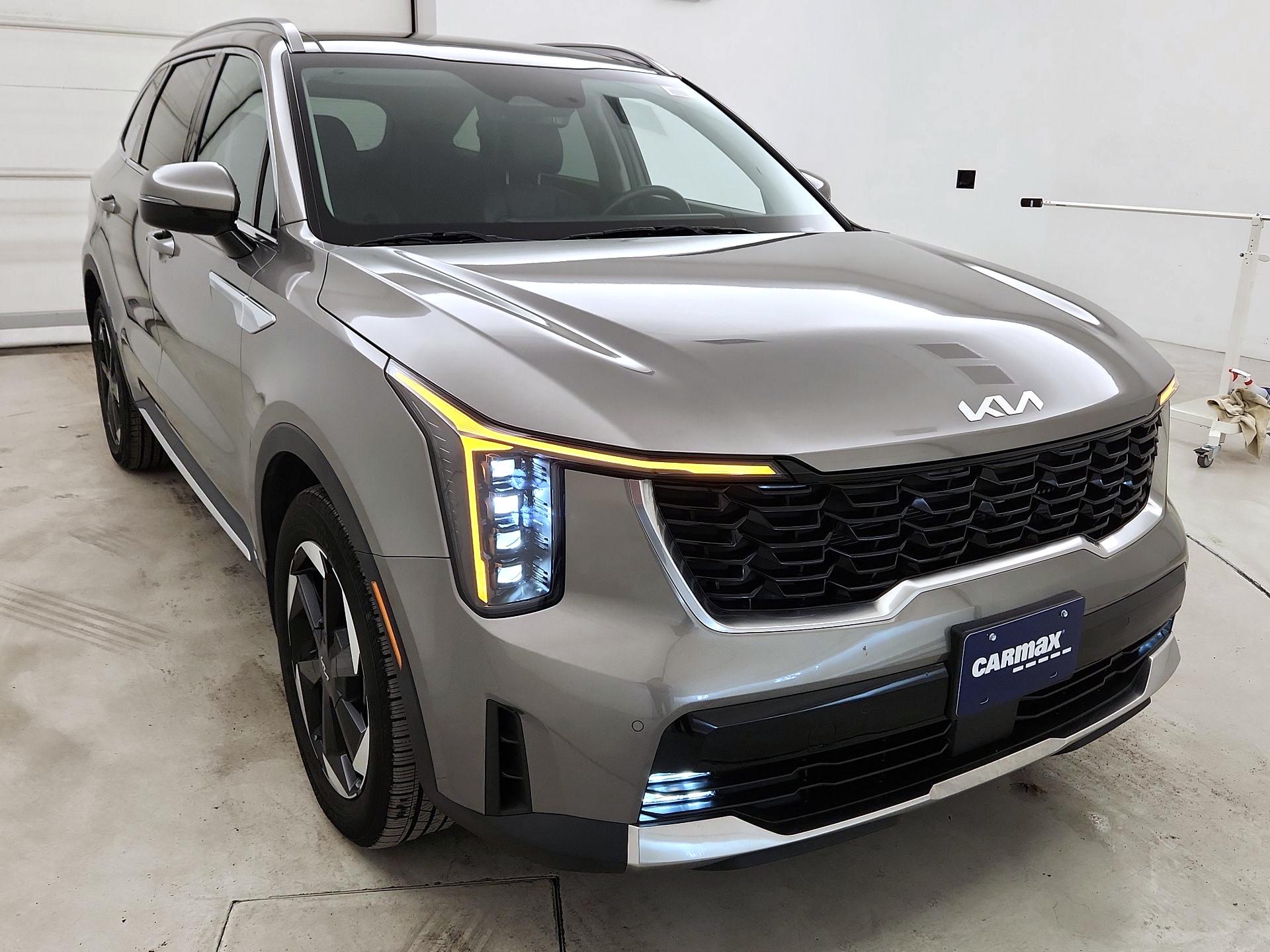 Thumbnail: 2025 Kia Sorento - 1