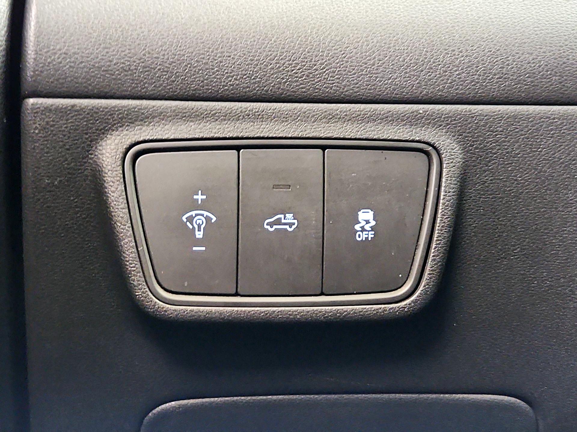 Thumbnail: 2022 Hyundai Santa Cruz - 13