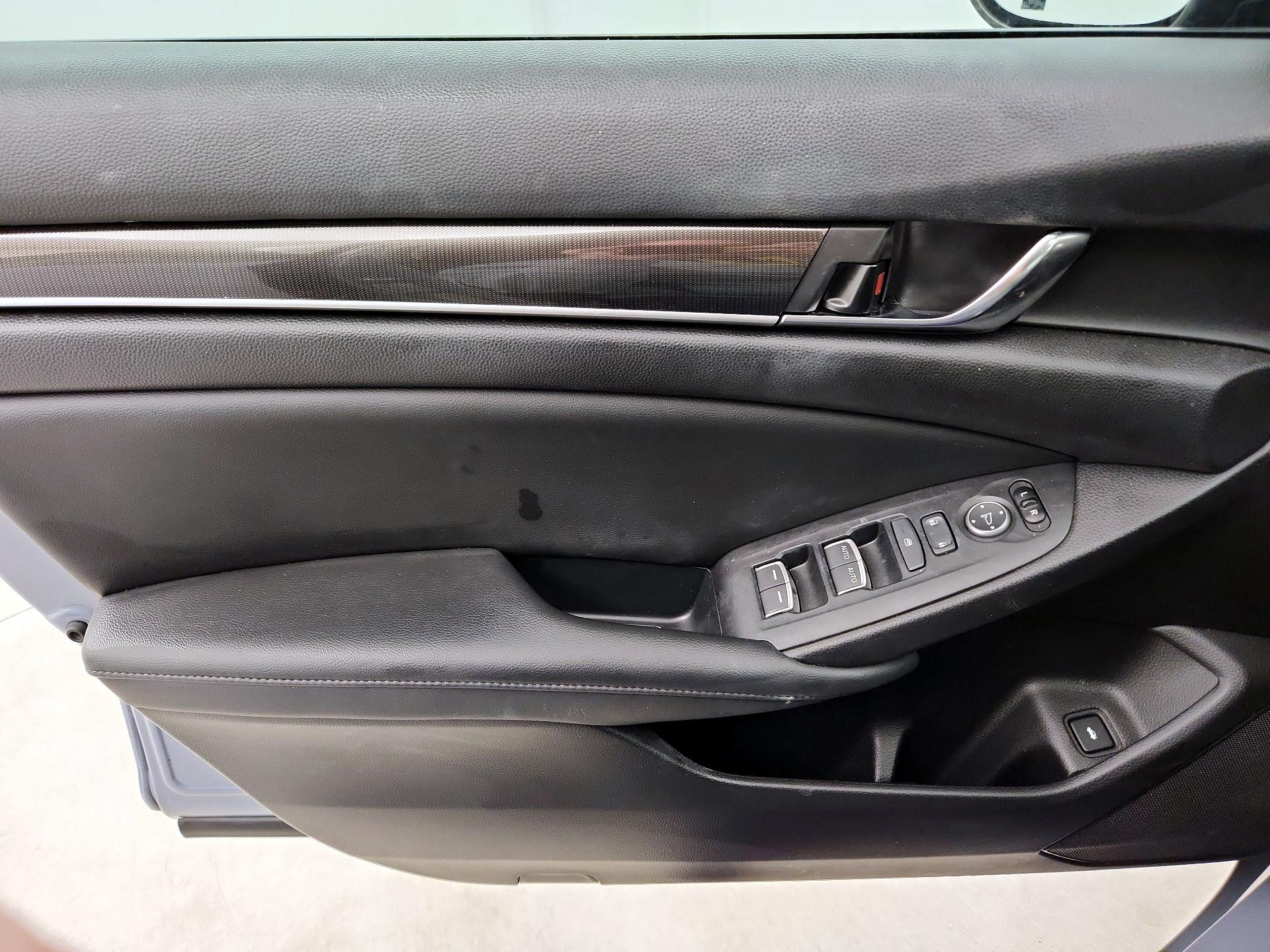 Thumbnail: 2022 Honda Accord - 12