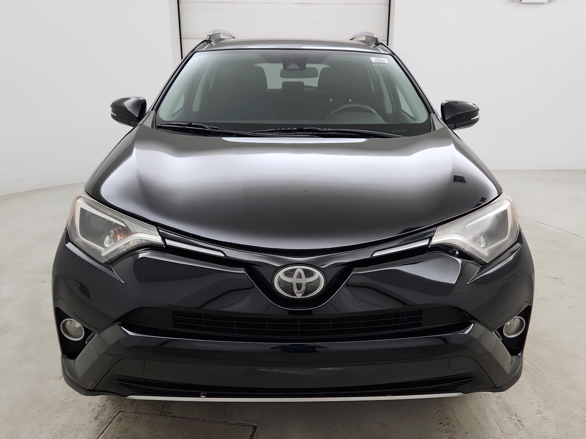 Thumbnail: 2017 Toyota RAV4 - 2