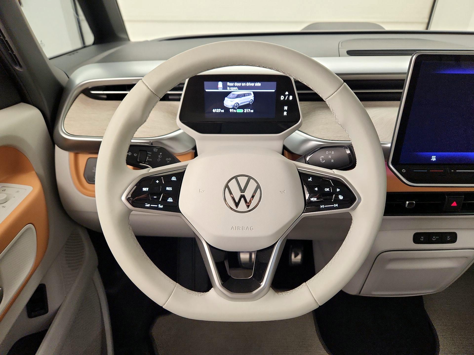 Thumbnail: 2025 Volkswagen ID.Buzz - 10