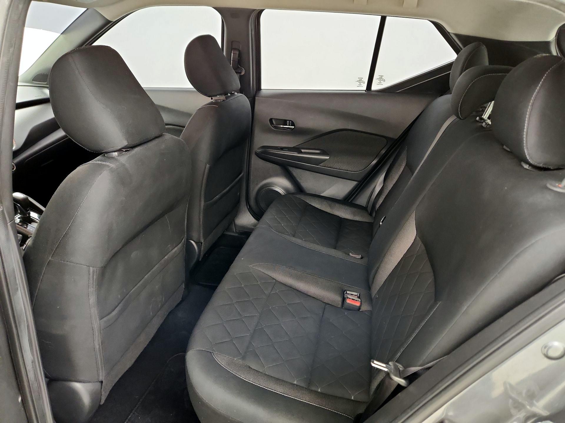 Thumbnail: 2019 Nissan Kicks - 19