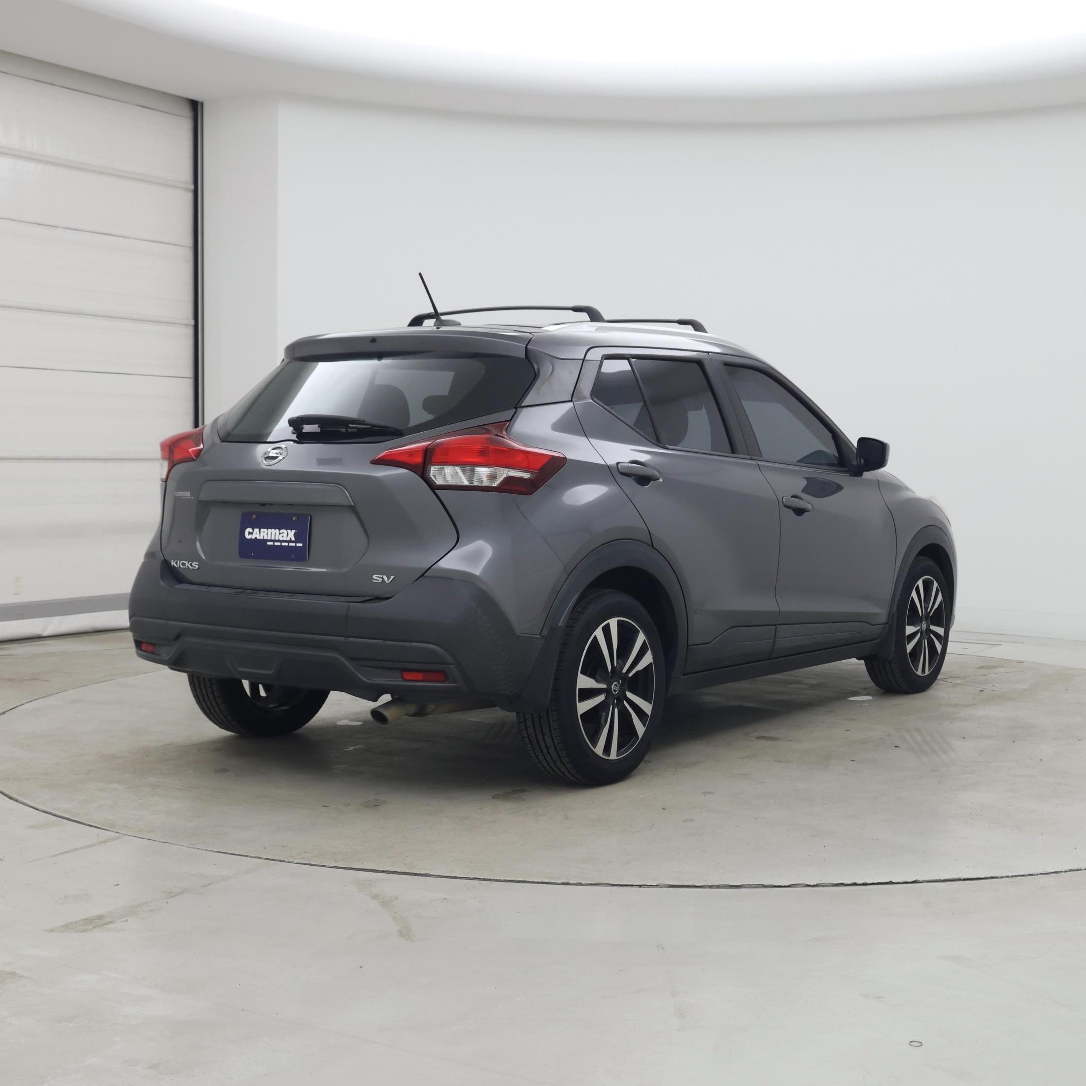 Thumbnail: 2019 Nissan Kicks - 8