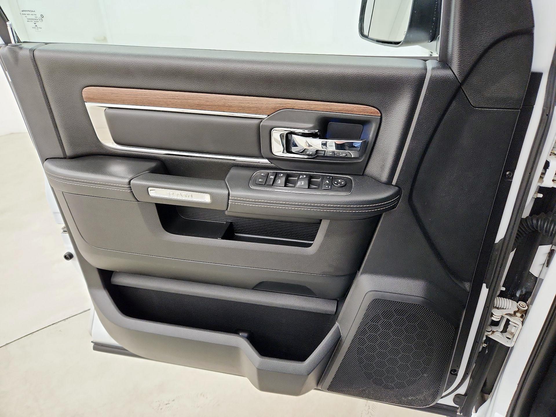 Thumbnail: 2017 RAM 1500 - 10