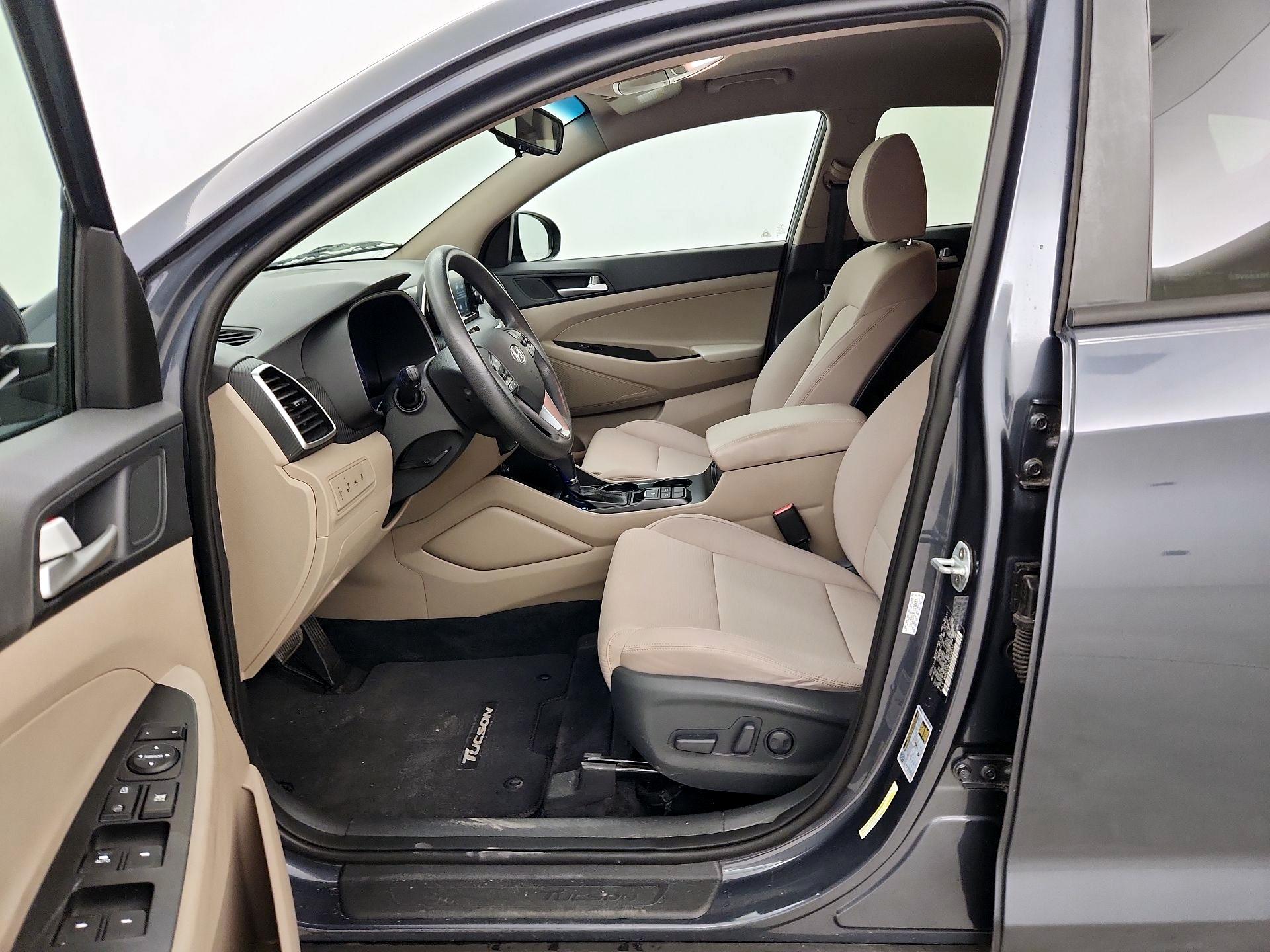 Thumbnail: 2020 Hyundai Tucson - 9