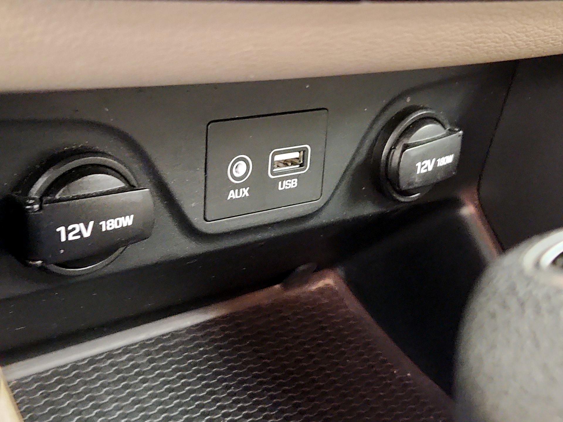 Thumbnail: 2020 Hyundai Tucson - 16