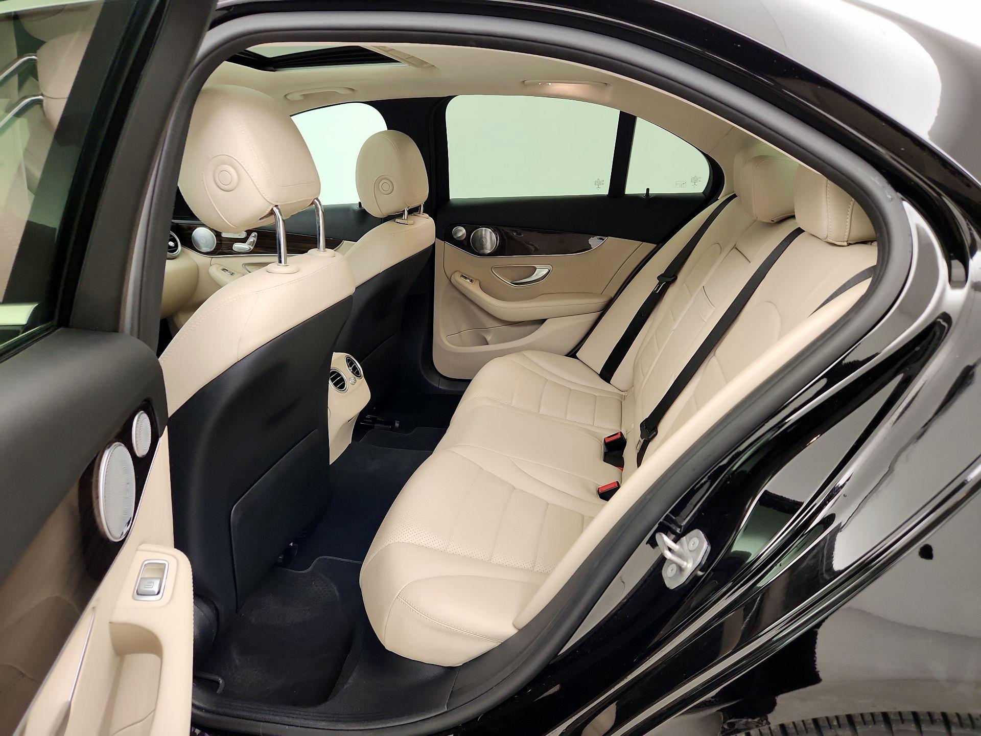 Thumbnail: 2021 Mercedes-Benz C-Class - 18