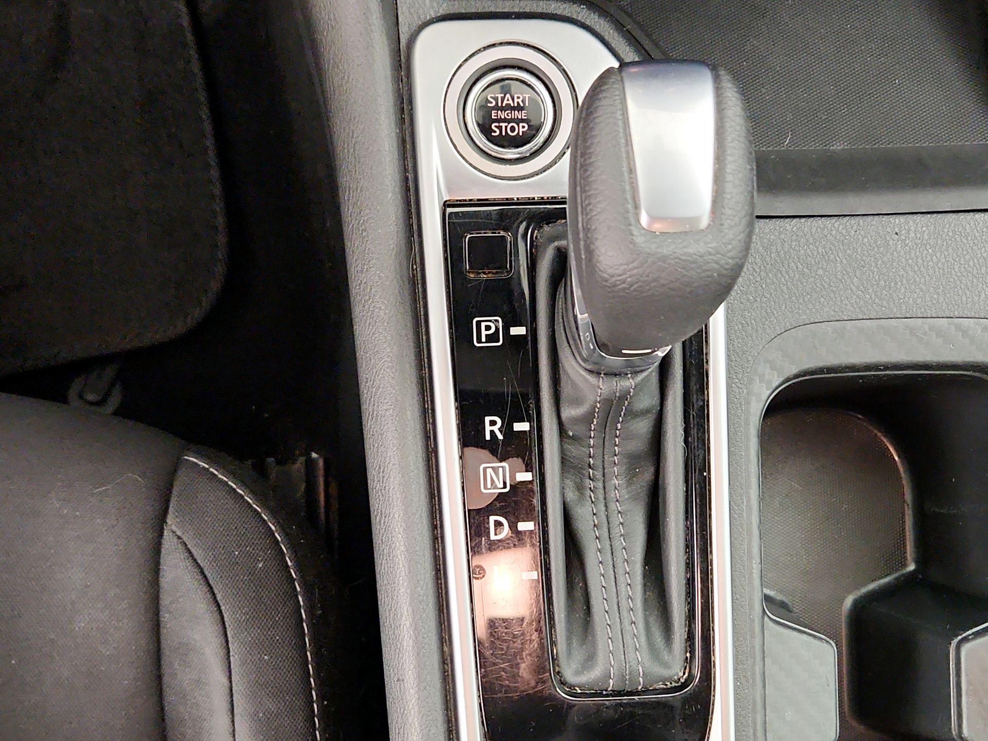 Thumbnail: 2021 Nissan Sentra - 15