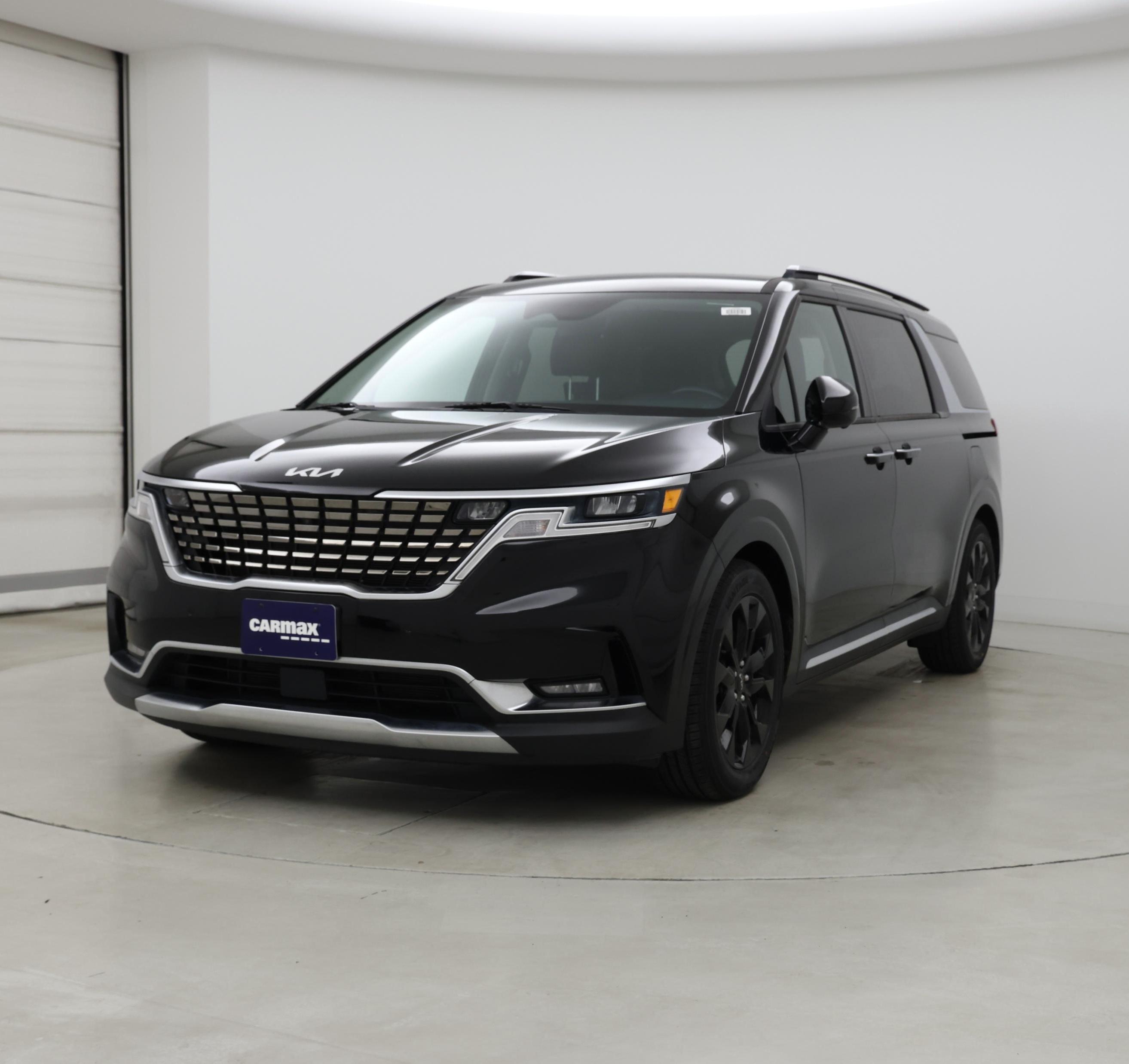 Thumbnail: 2022 Kia Carnival - 4