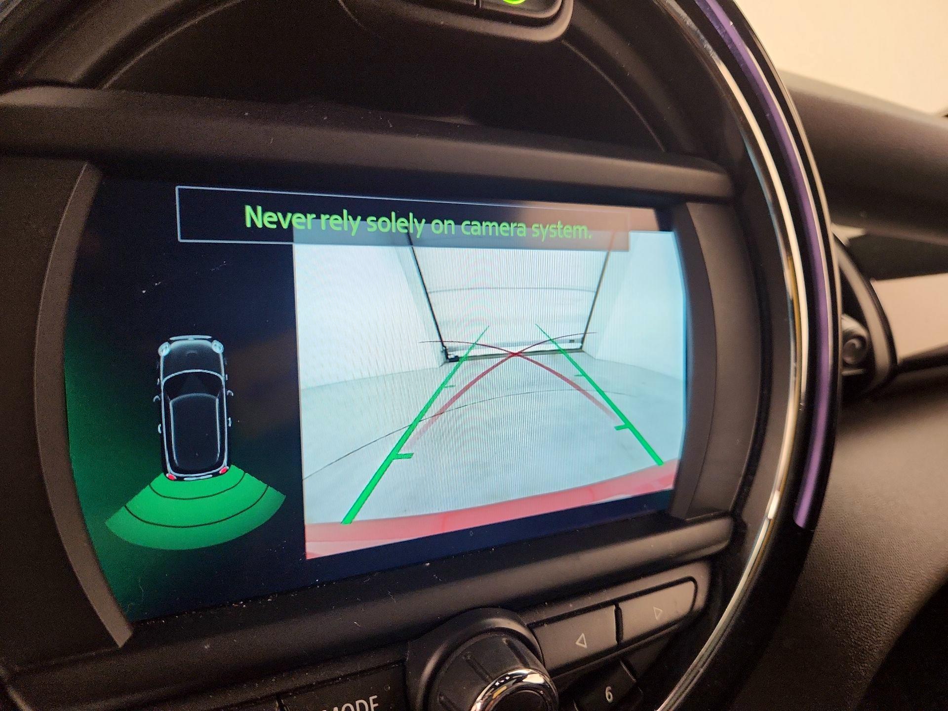 Thumbnail: 2020 MINI Cooper Hardtop - 14