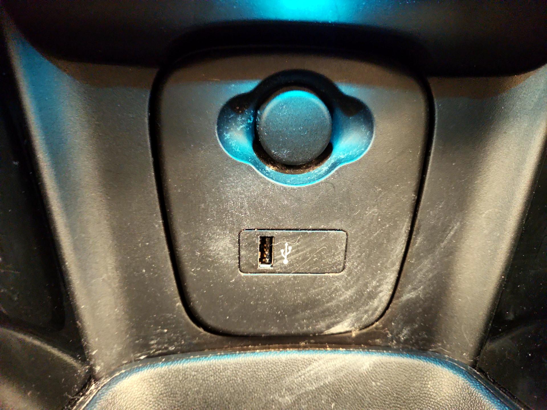 Thumbnail: 2020 MINI Cooper Hardtop - 18